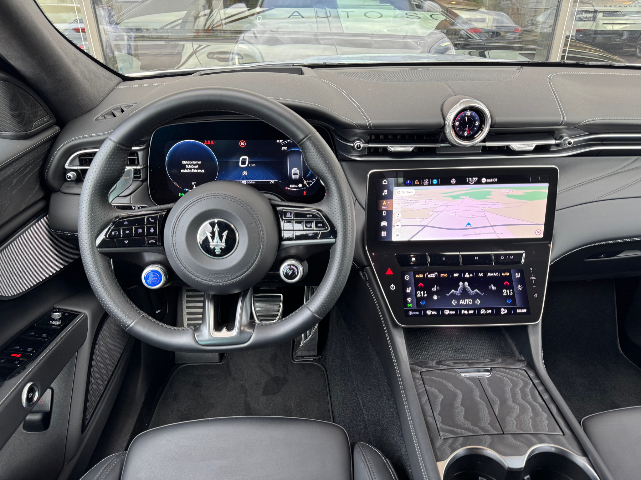 listing desktop thumbnail image 22