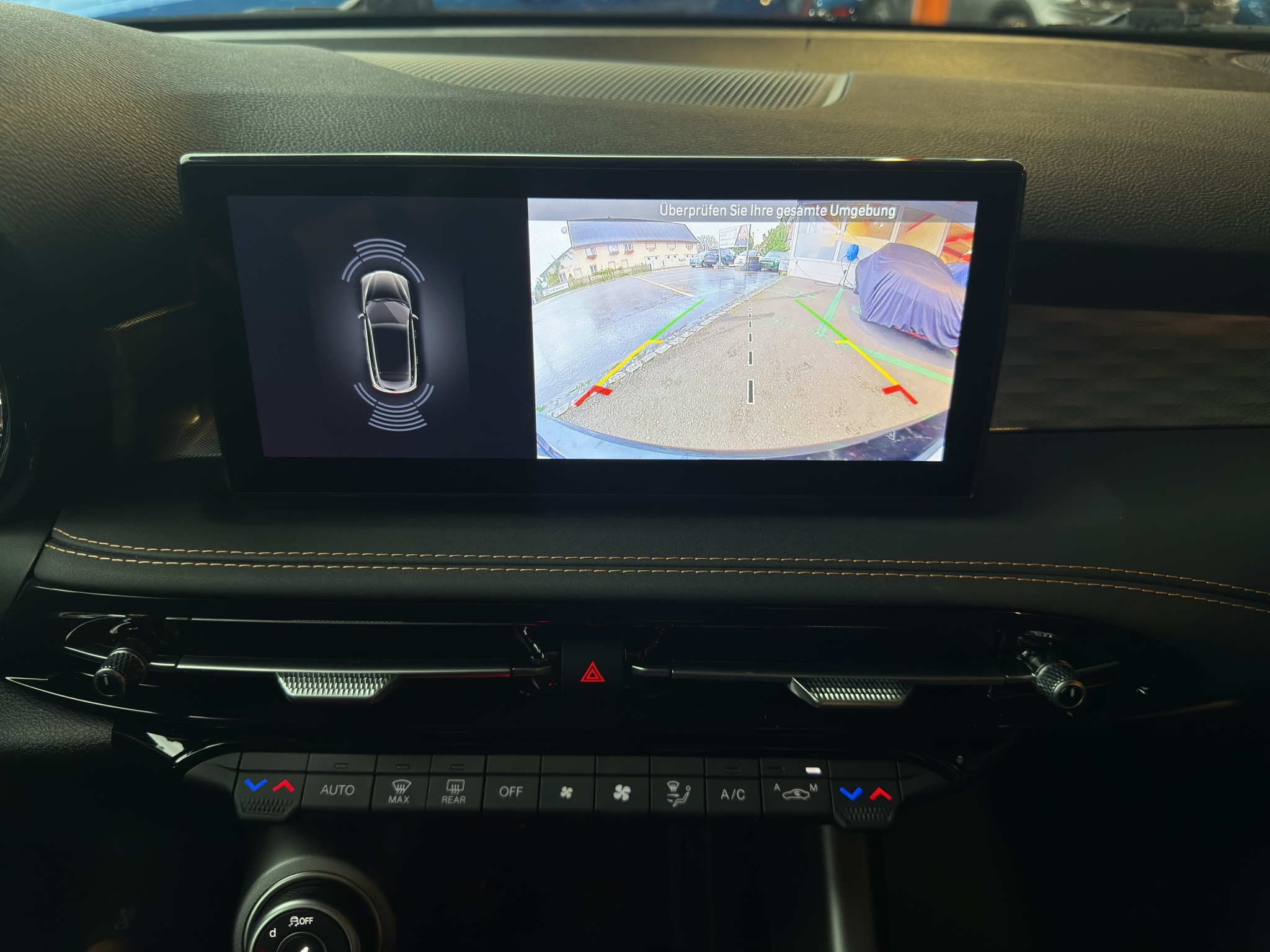 listing desktop thumbnail image 23