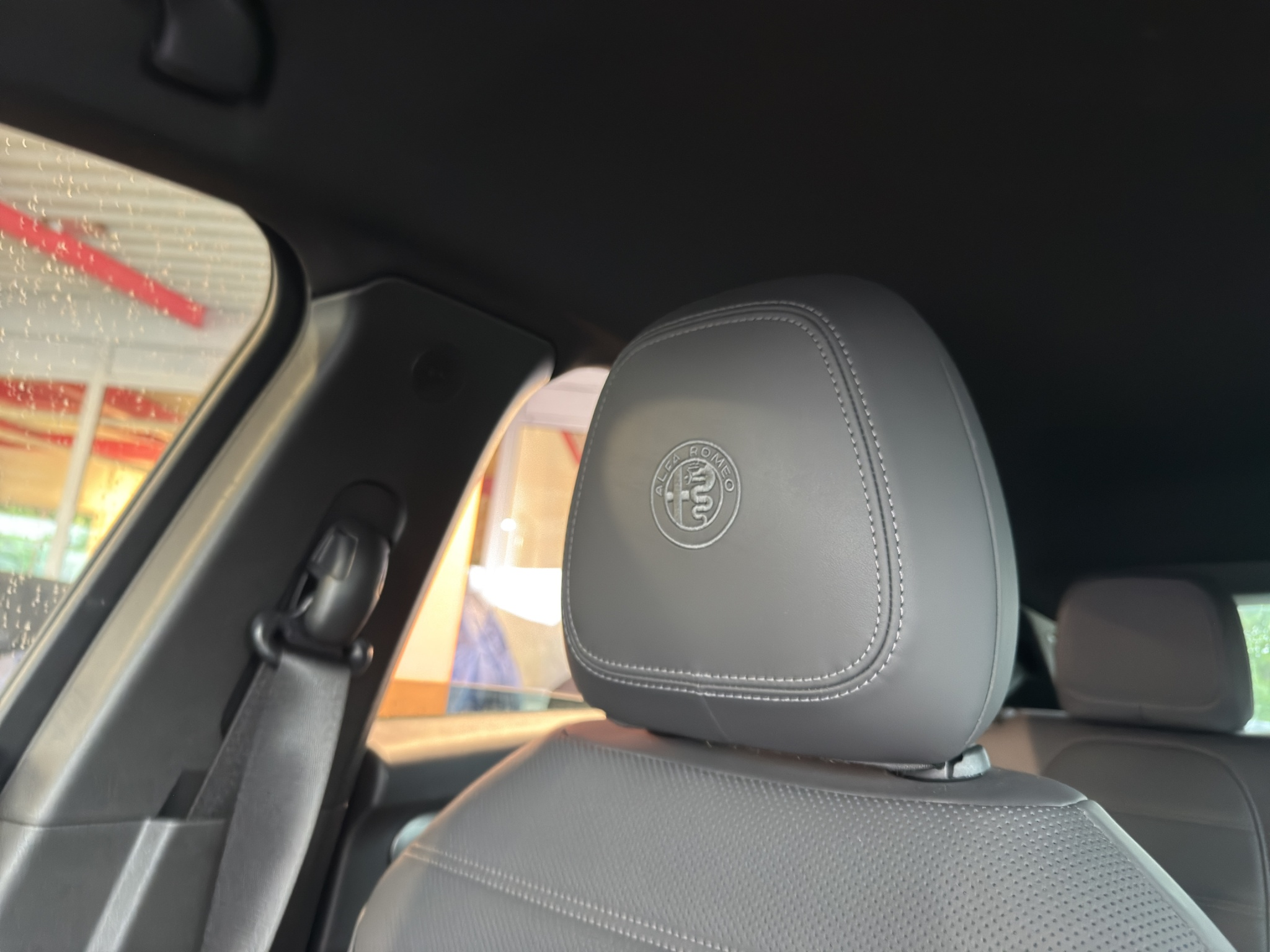 listing desktop thumbnail image 28