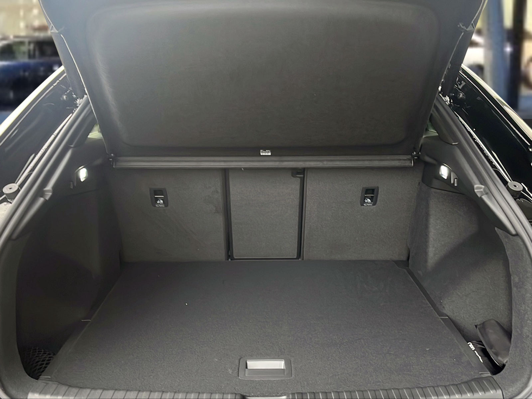 listing desktop thumbnail image 5