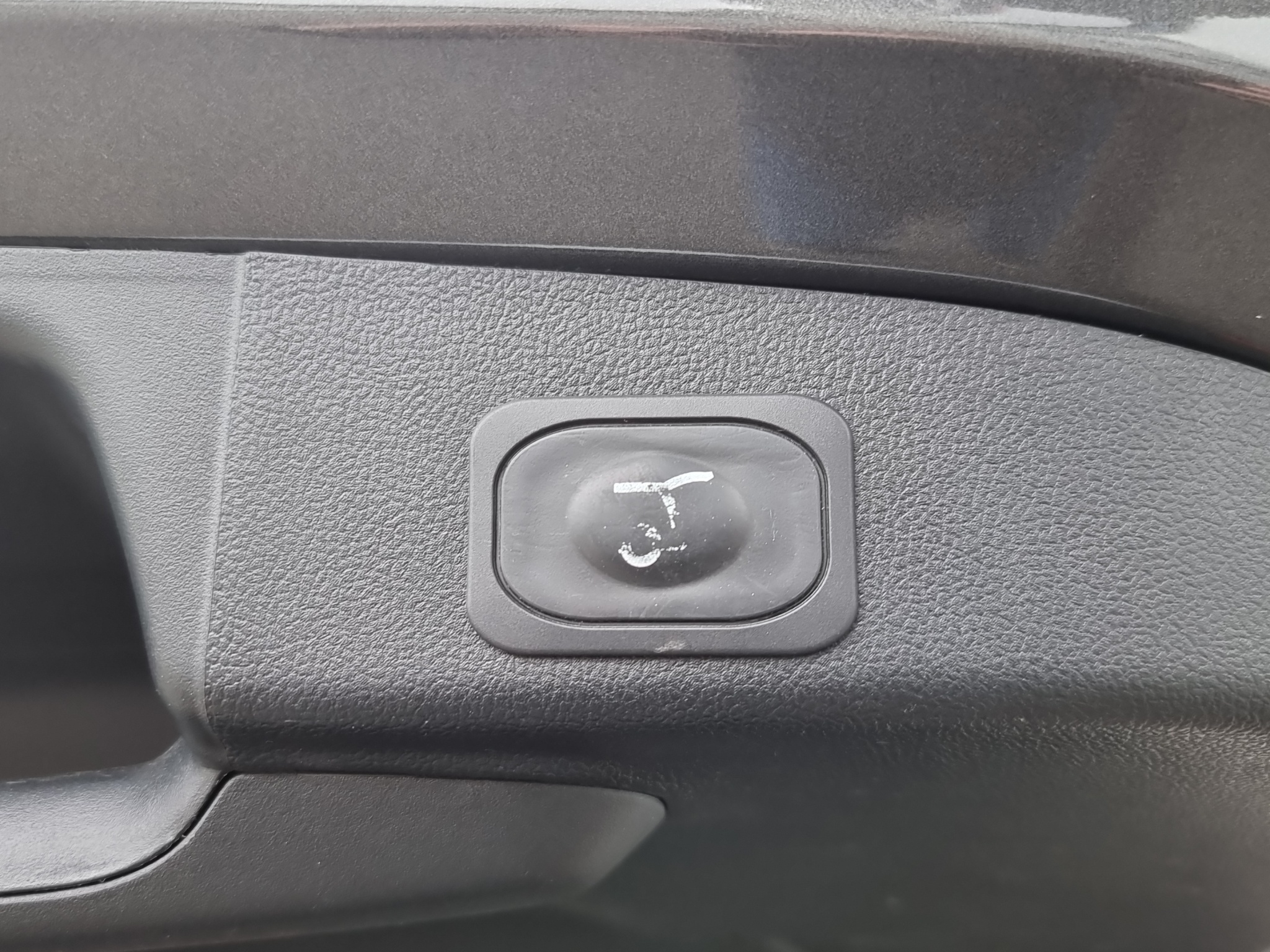 listing desktop thumbnail image 14