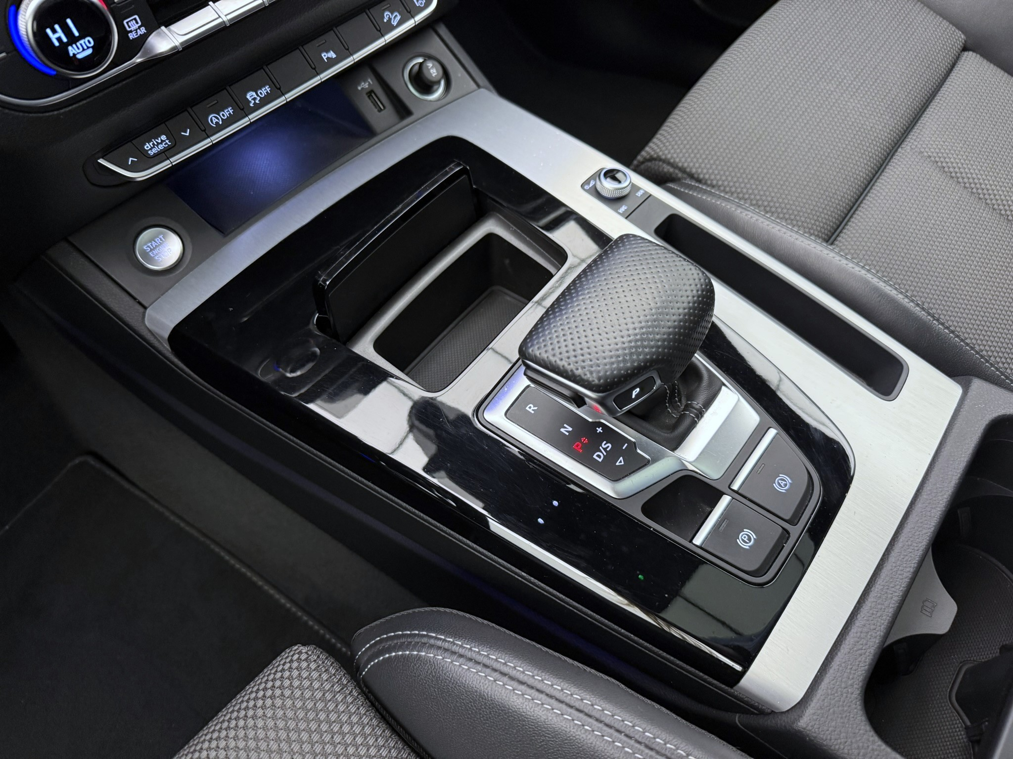 listing desktop thumbnail image 12