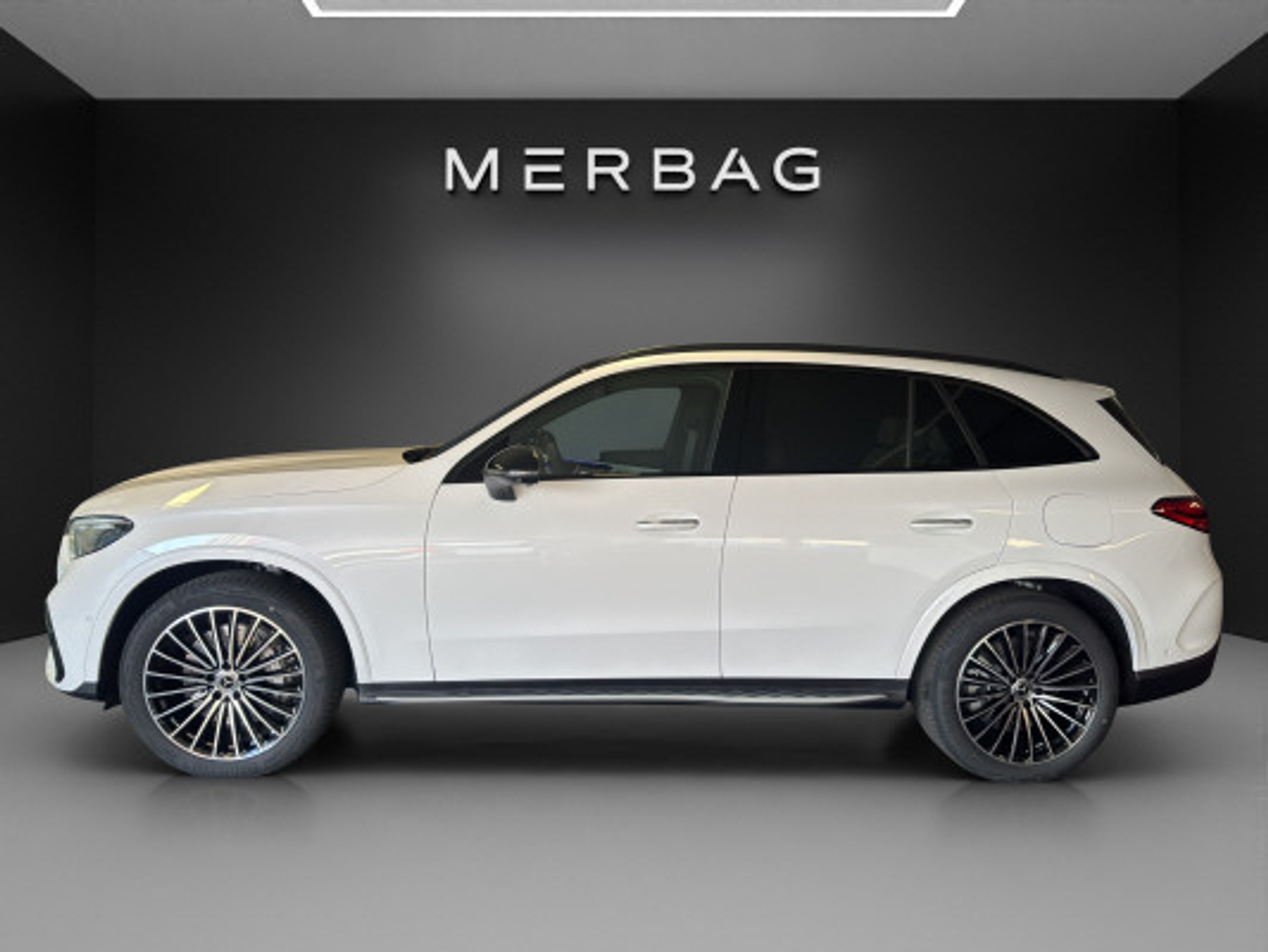 listing desktop thumbnail image 1