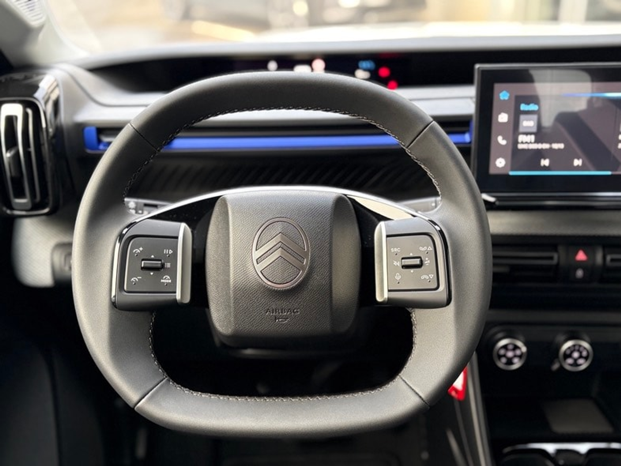 listing desktop thumbnail image 14