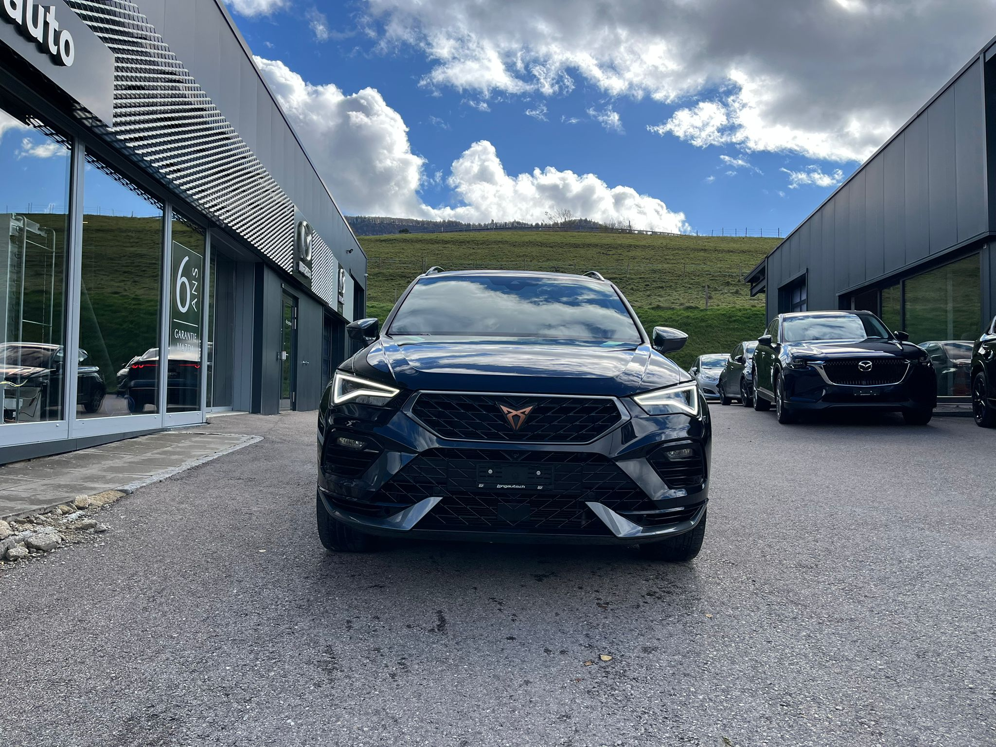 listing desktop thumbnail image 2