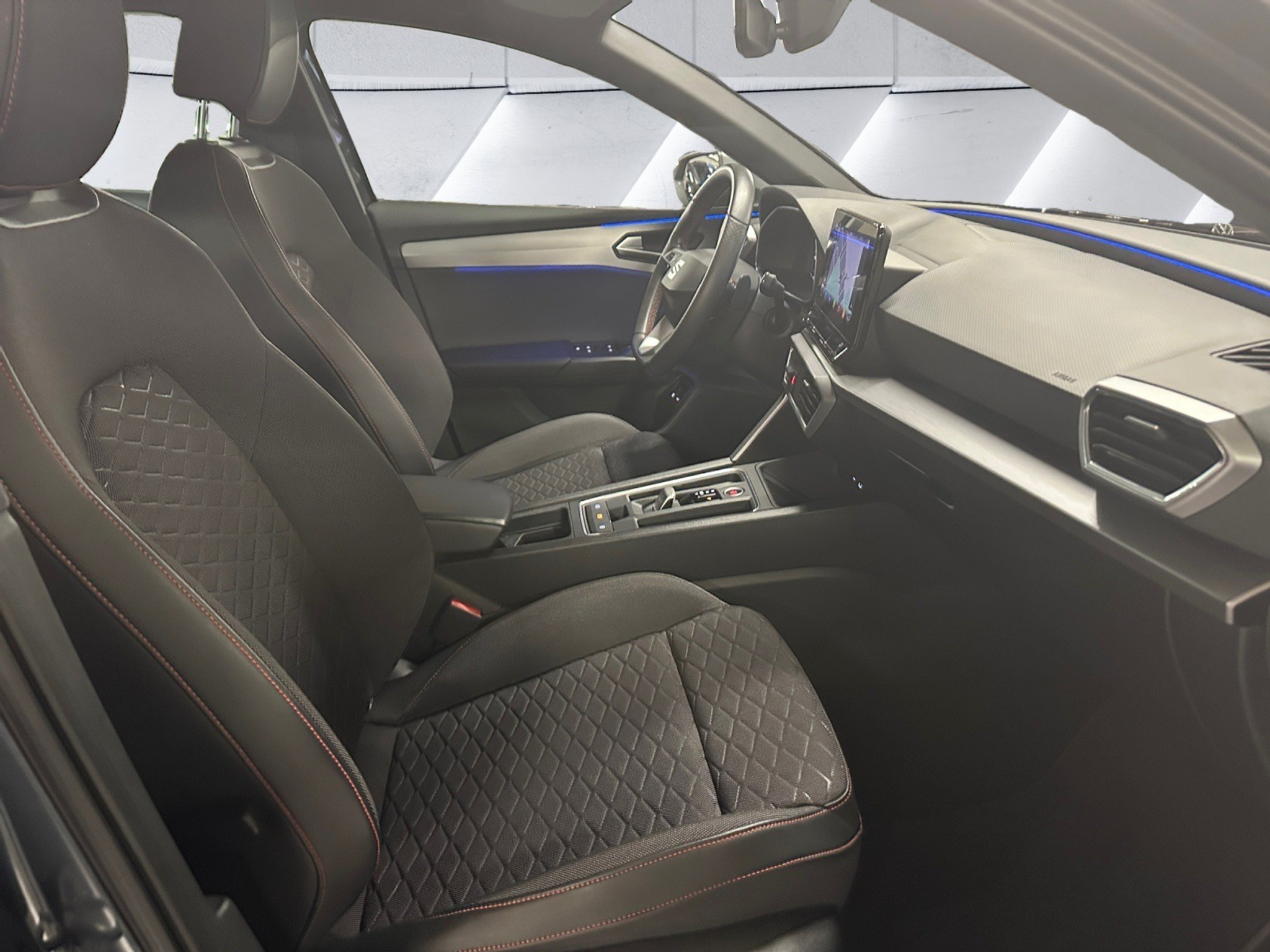 listing desktop thumbnail image 14