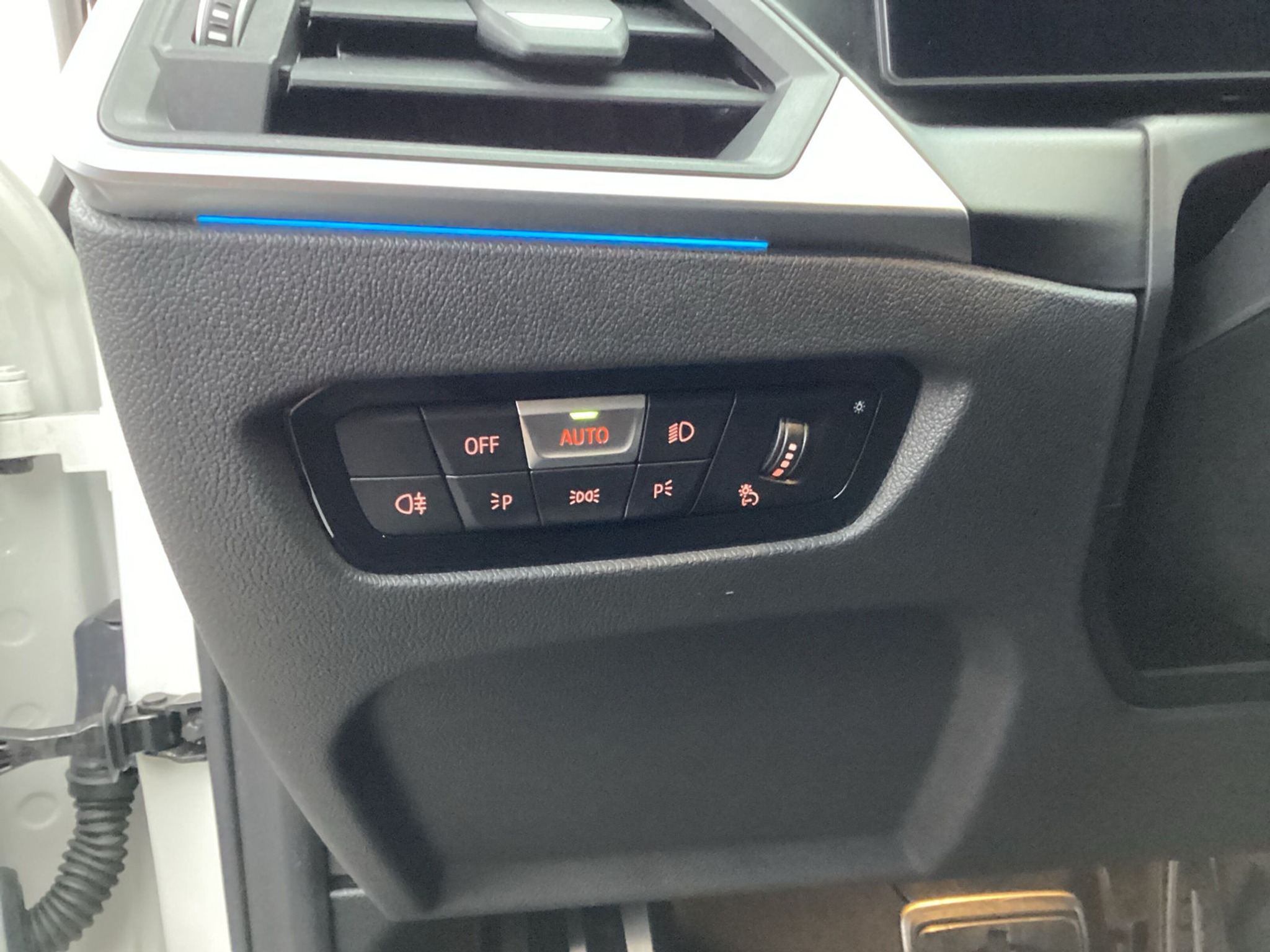 listing desktop thumbnail image 20