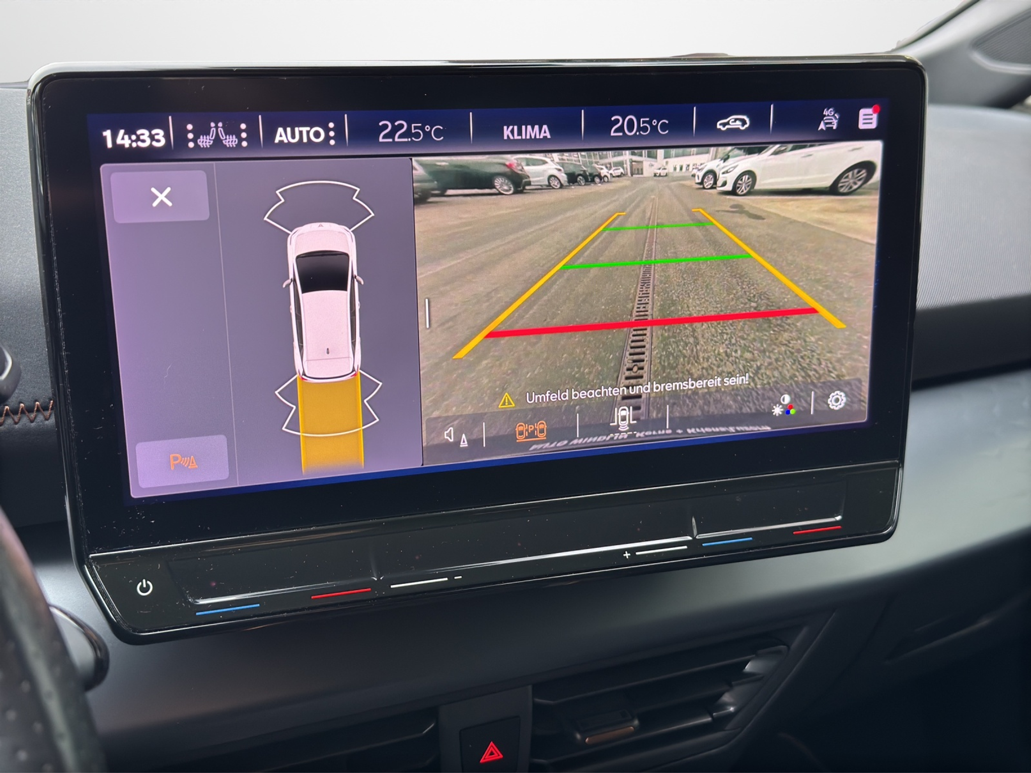 listing desktop thumbnail image 9