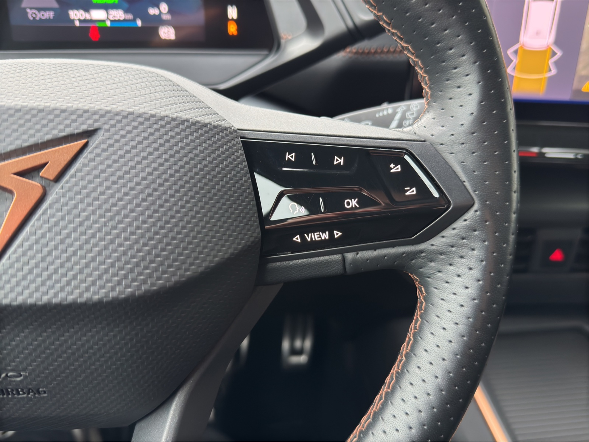 listing desktop thumbnail image 12