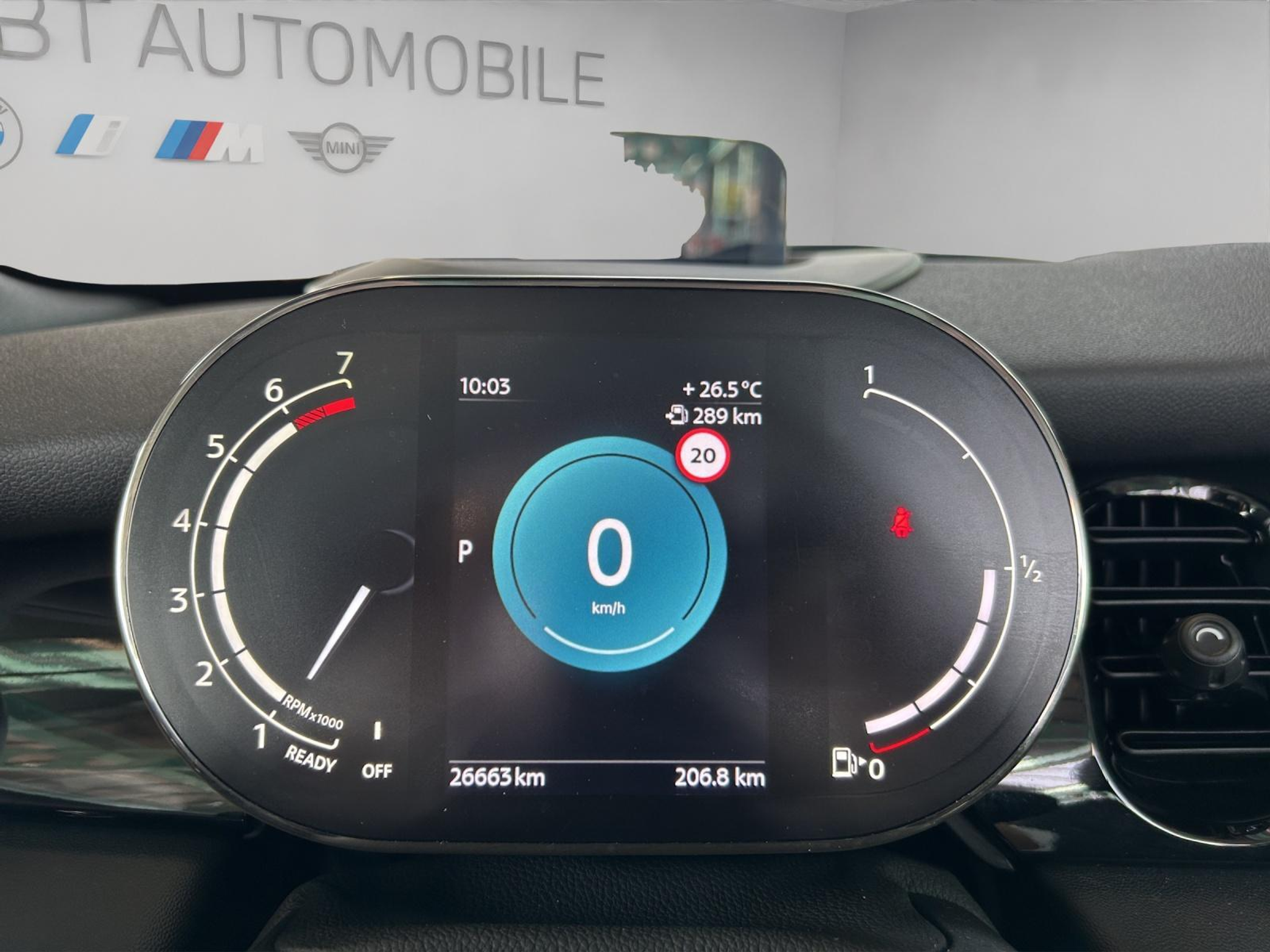 listing desktop thumbnail image 9