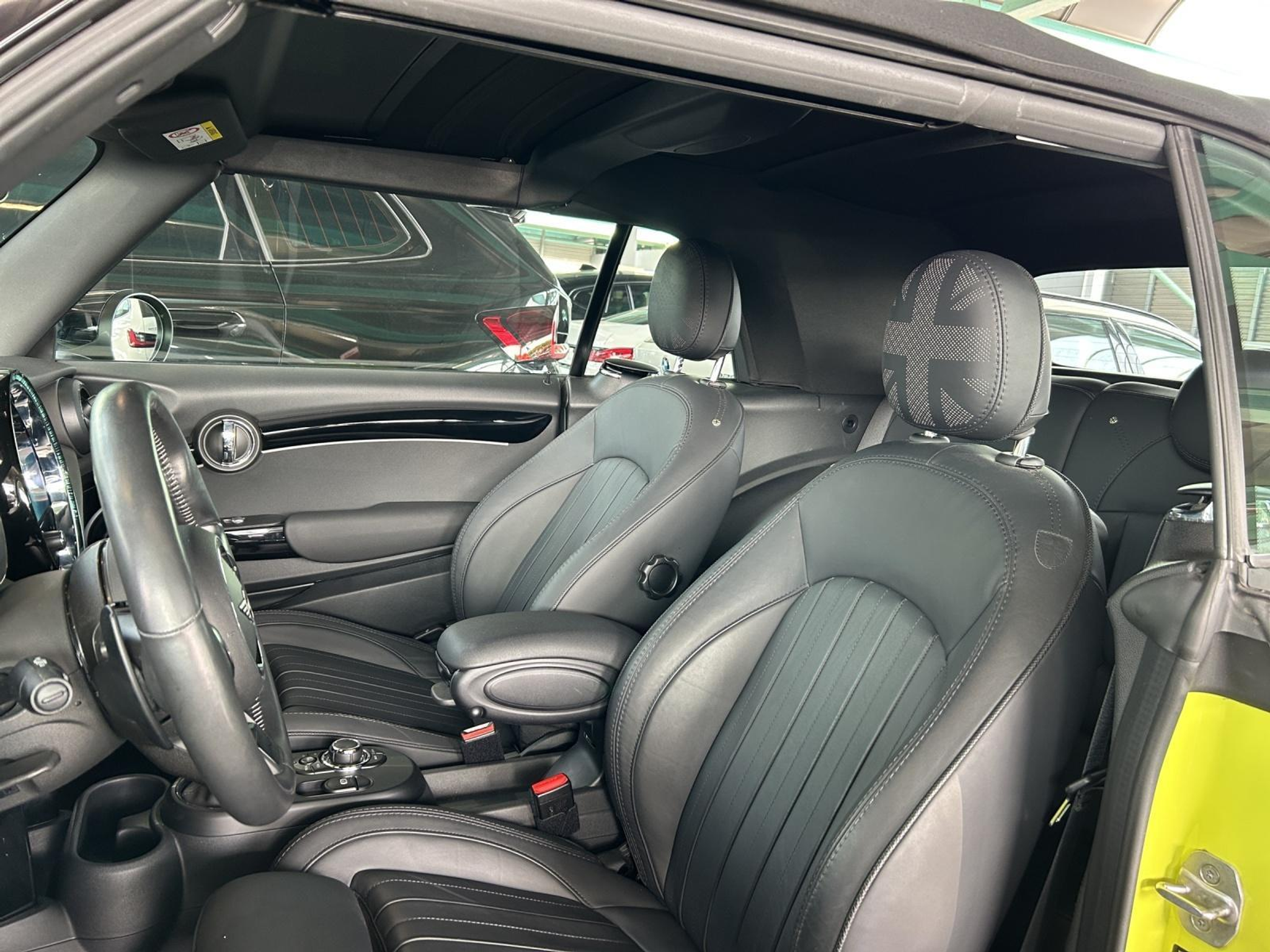 listing desktop thumbnail image 31