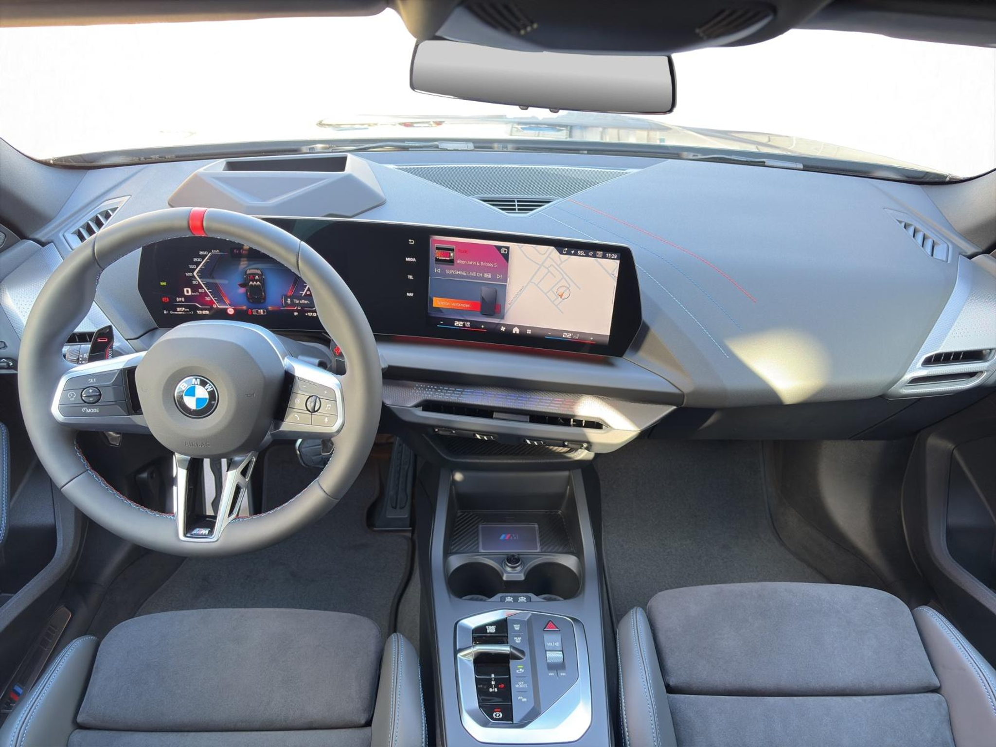 listing desktop thumbnail image 11