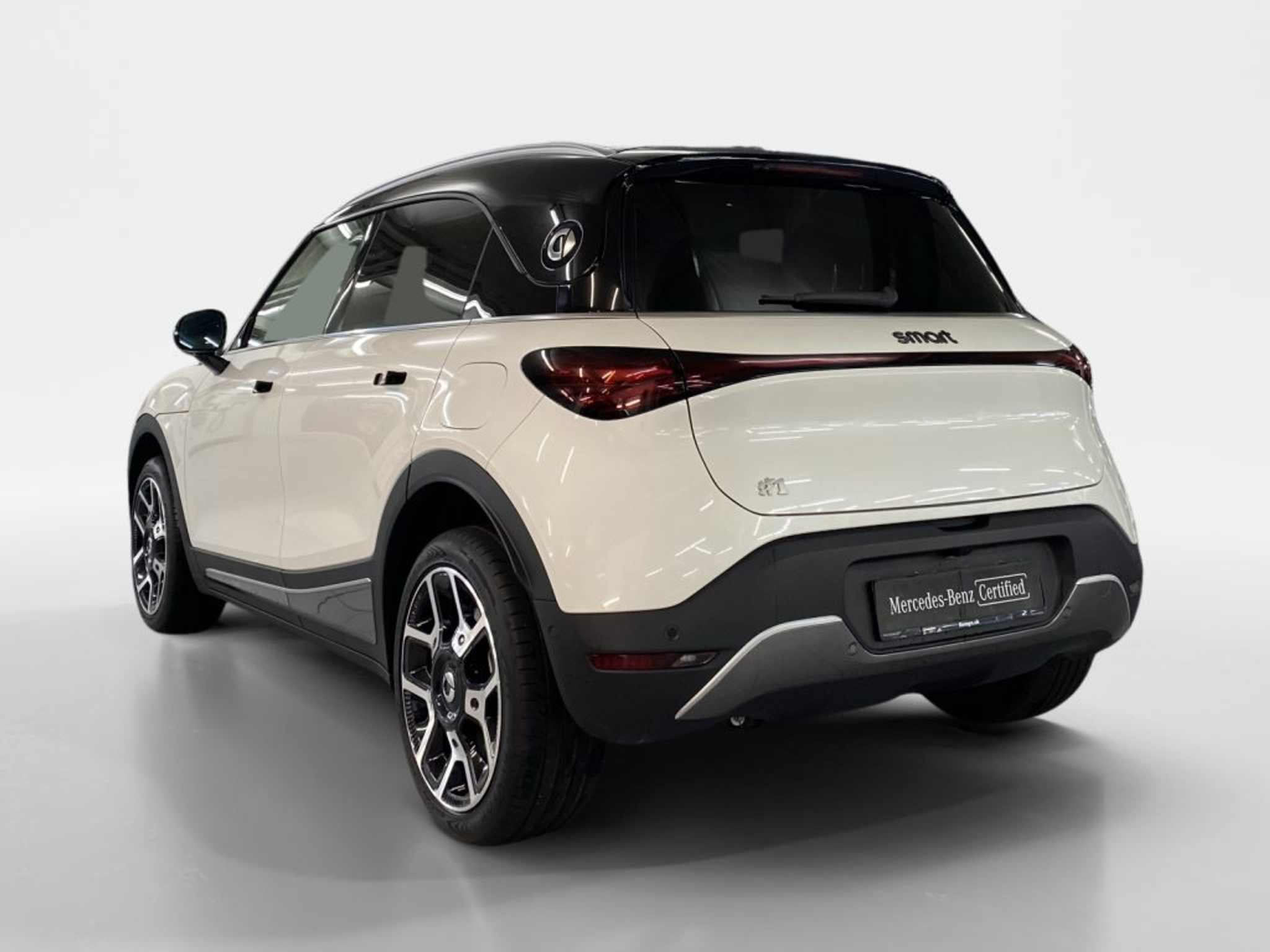 listing desktop thumbnail image 3