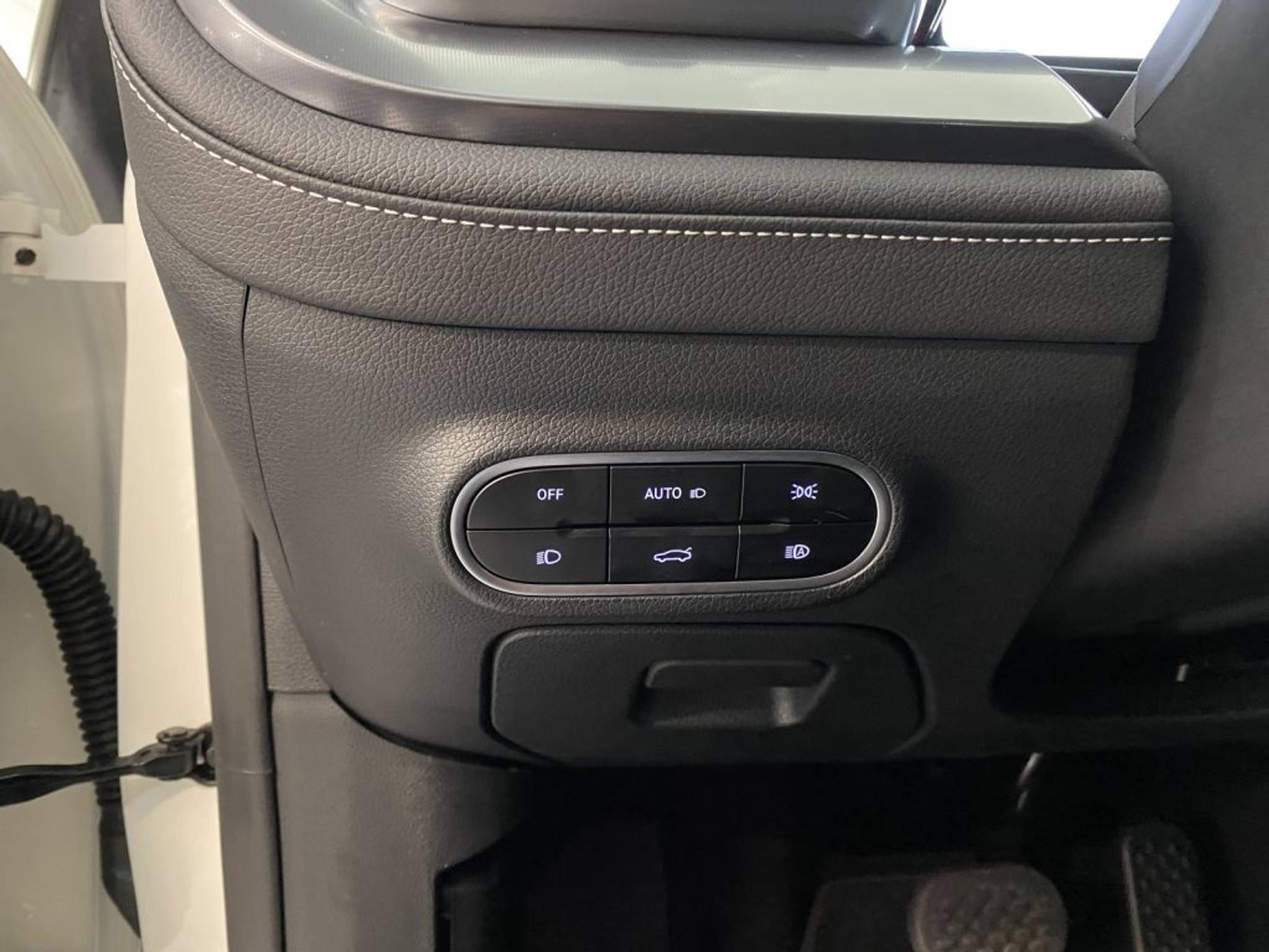 listing desktop thumbnail image 10