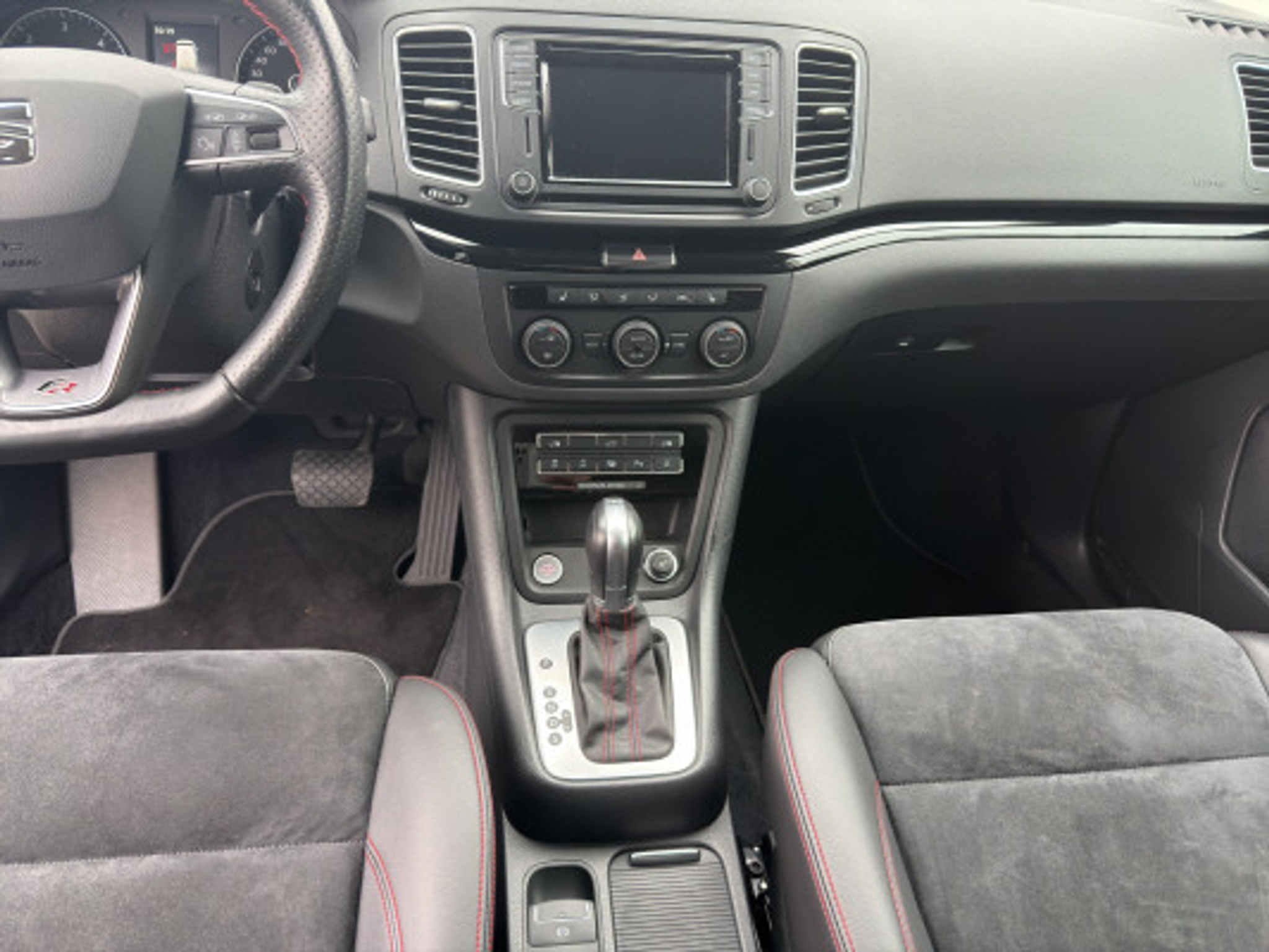 listing desktop thumbnail image 11