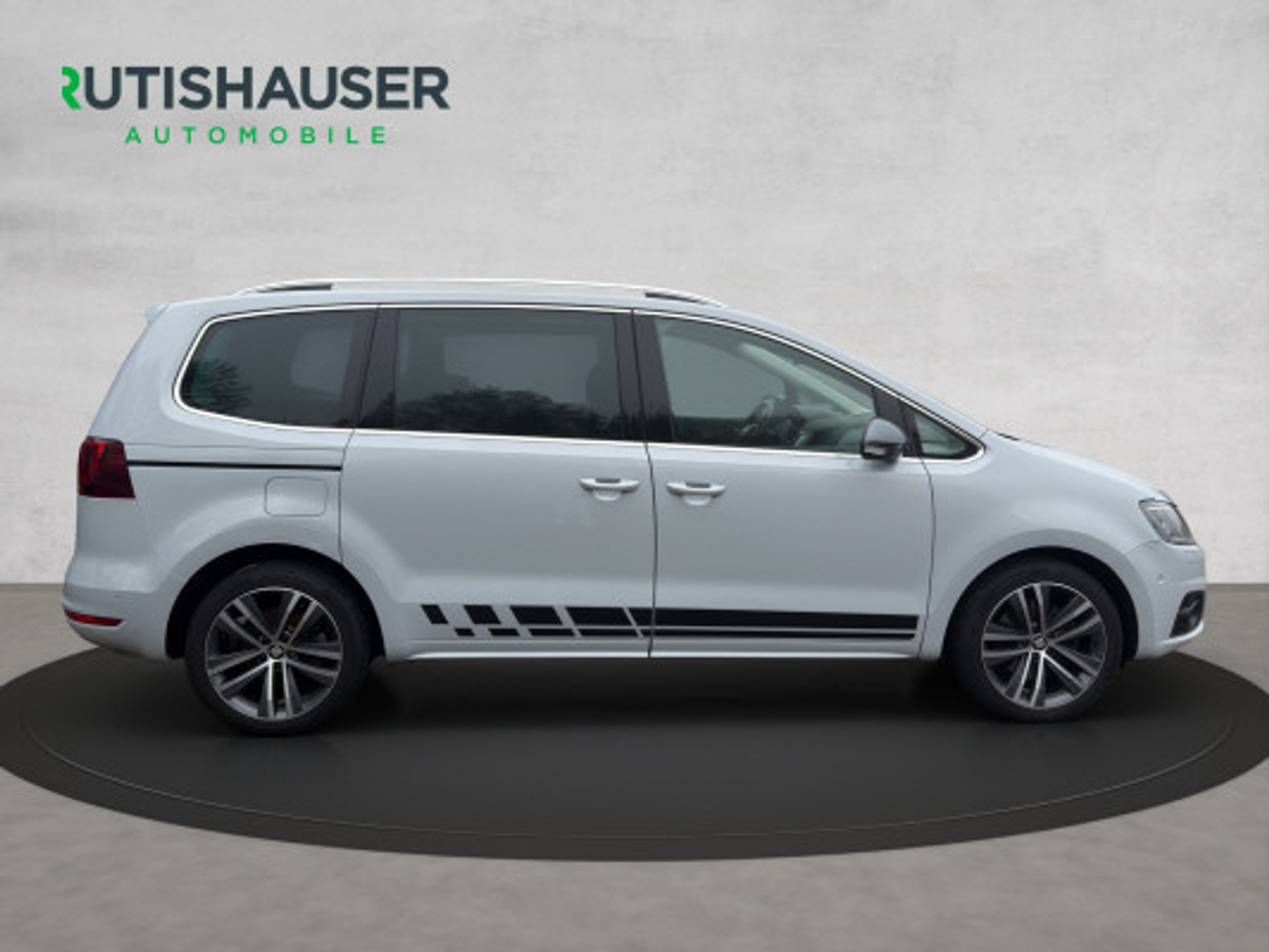 listing desktop thumbnail image 5