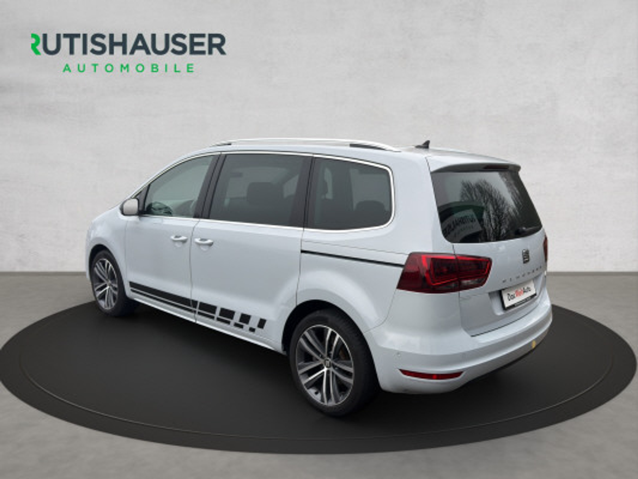 listing desktop thumbnail image 2