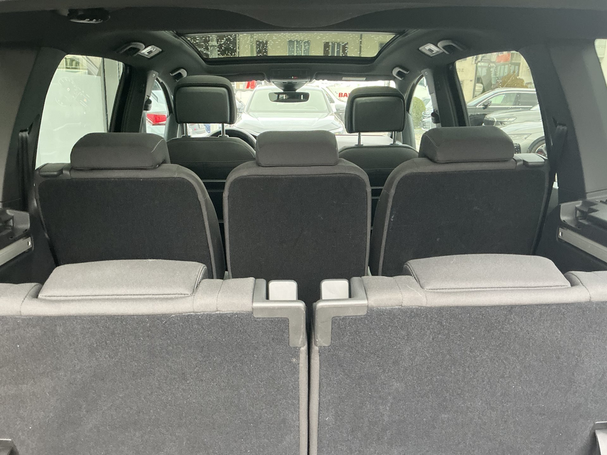 listing desktop thumbnail image 29