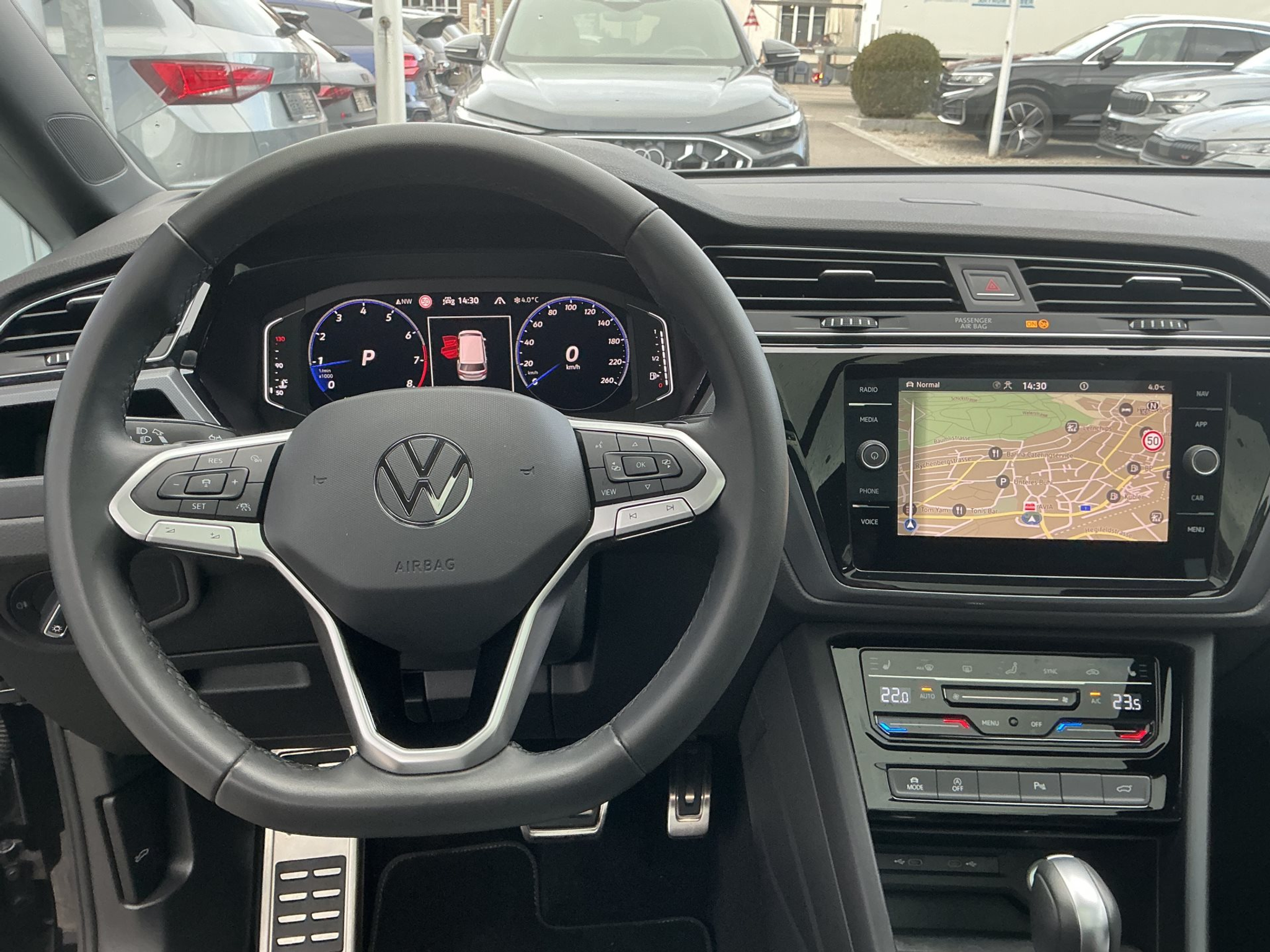 listing desktop thumbnail image 9