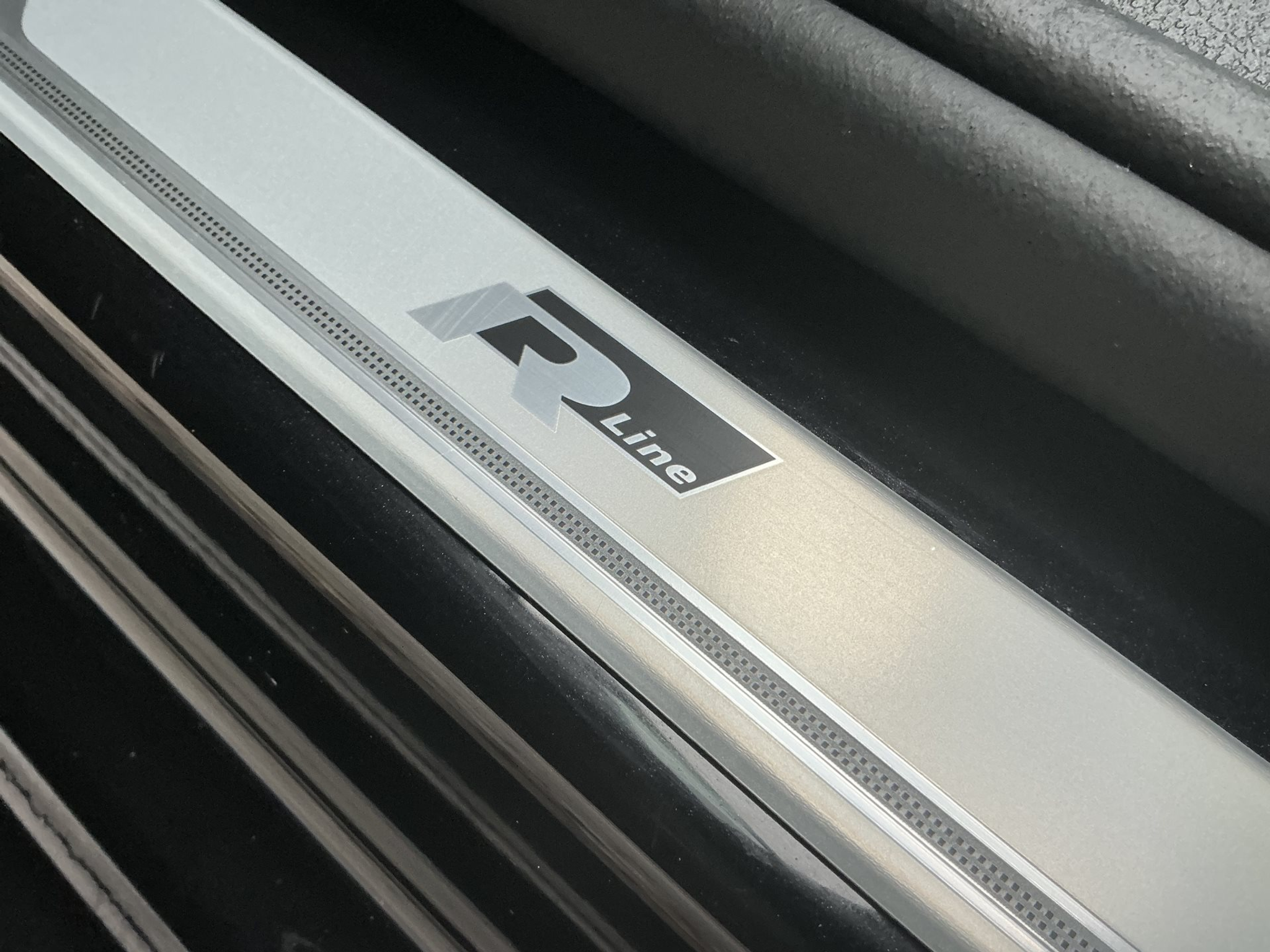 listing desktop thumbnail image 27