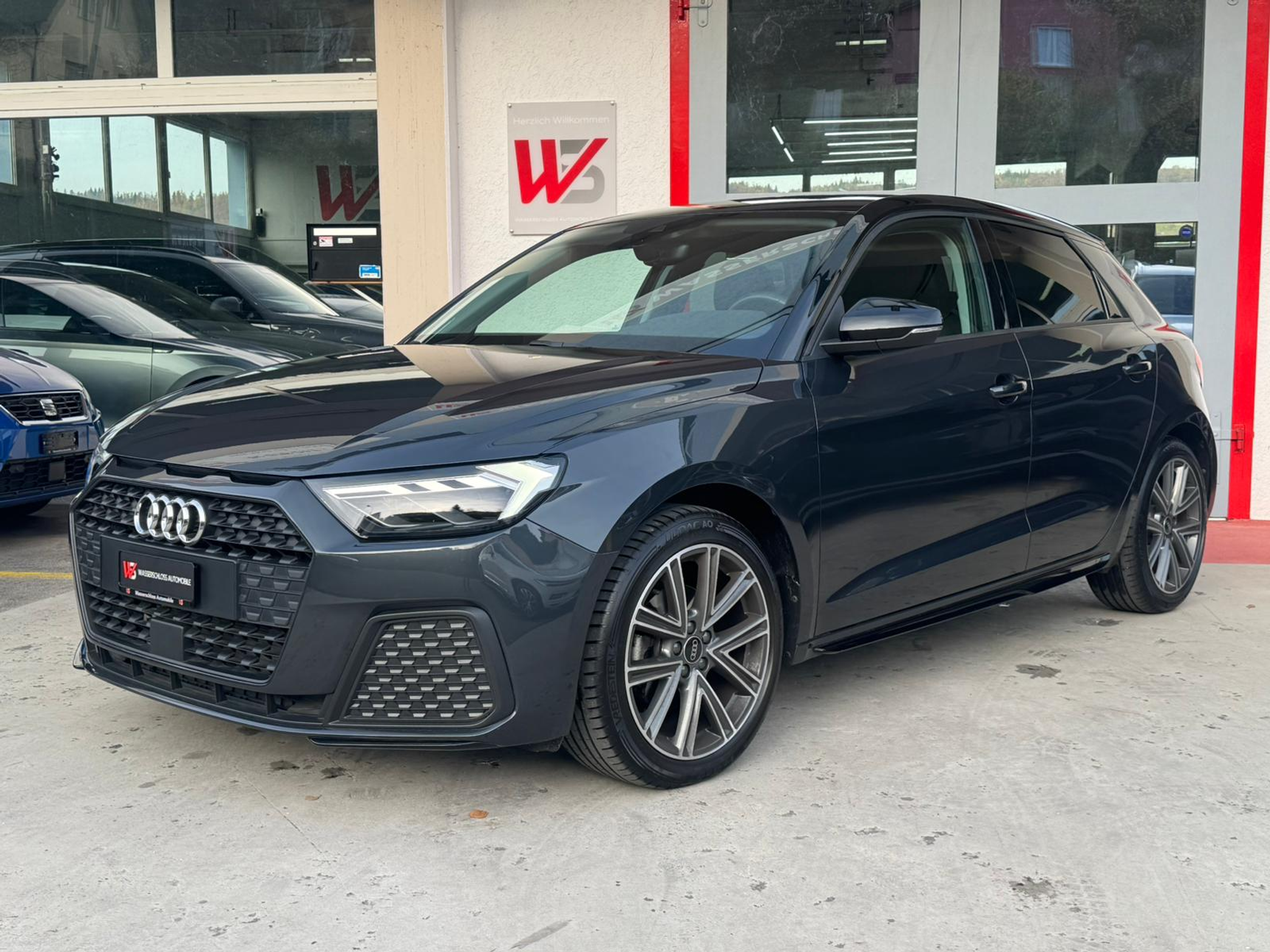 listing desktop thumbnail image 0