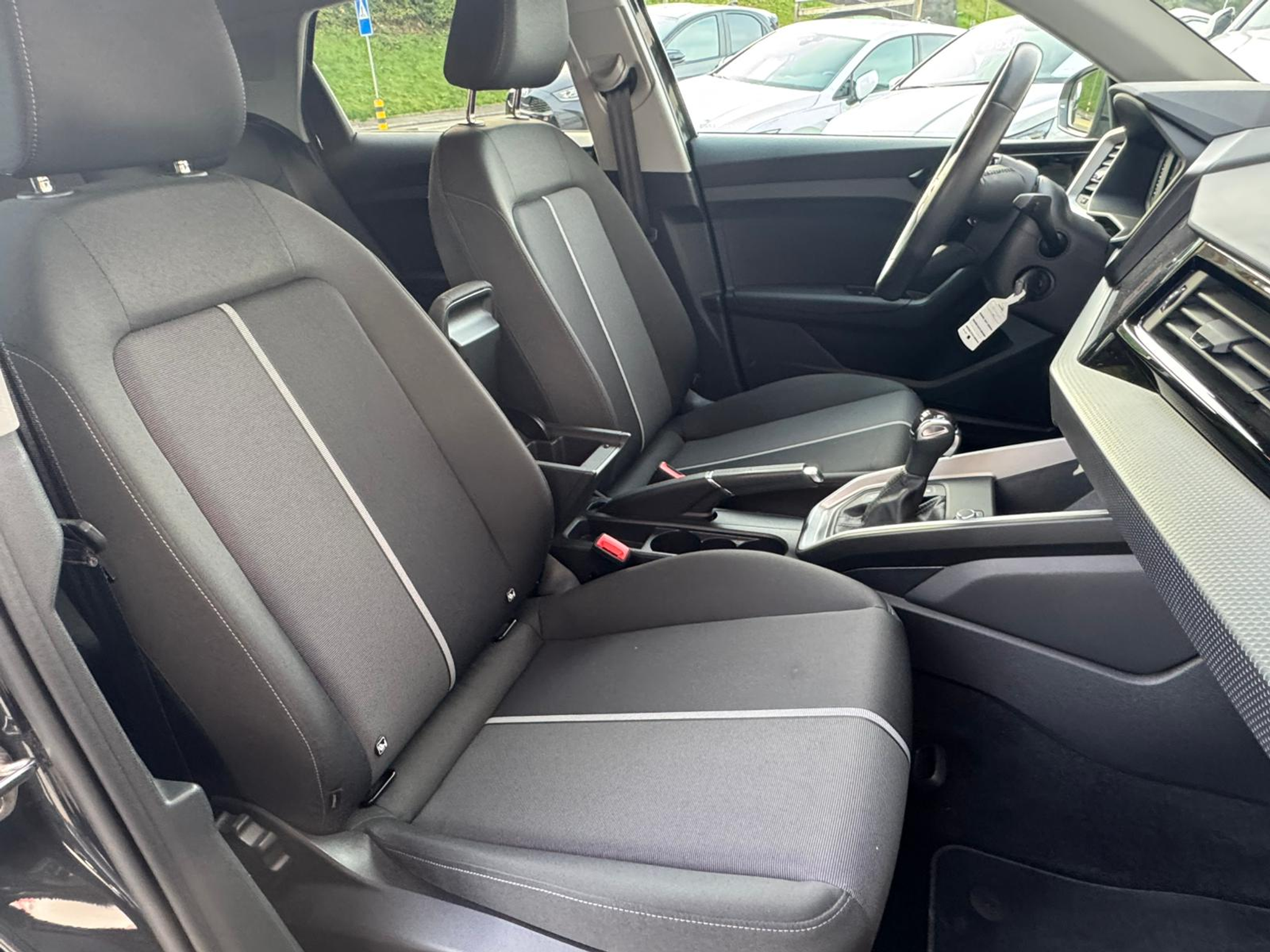 listing desktop thumbnail image 21