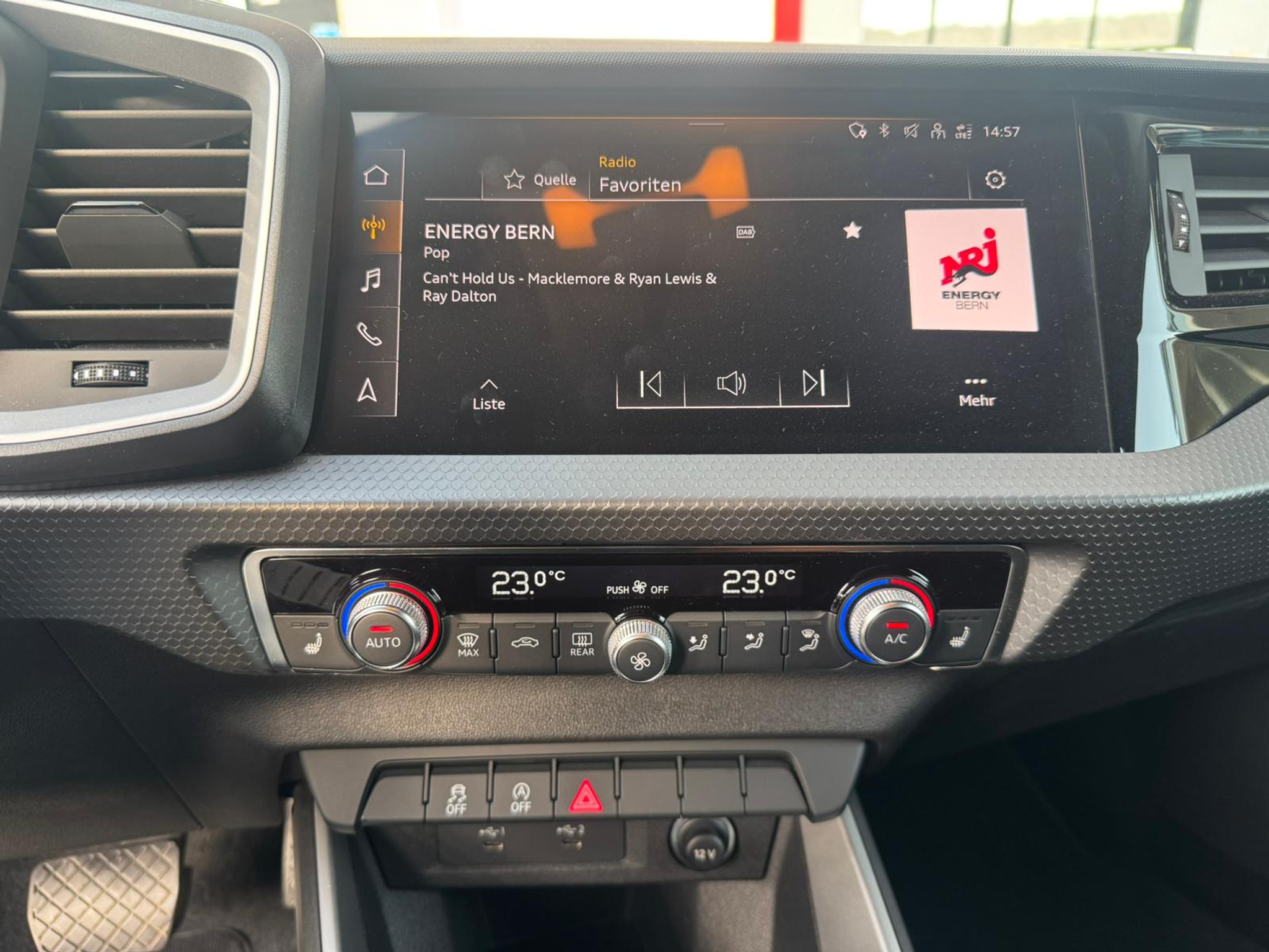 listing desktop thumbnail image 22