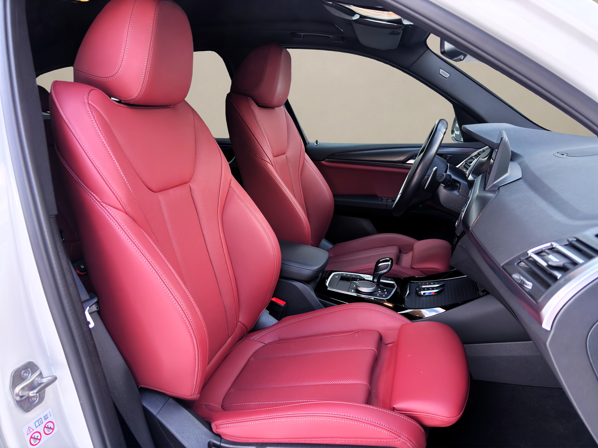 listing desktop thumbnail image 9