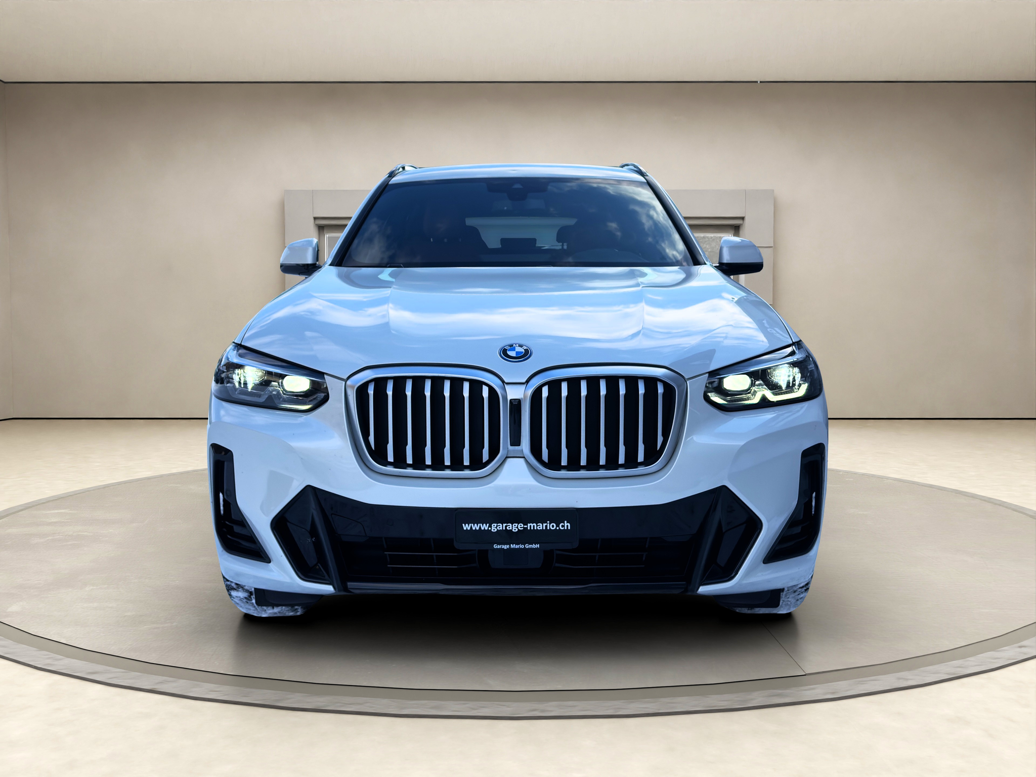 listing desktop thumbnail image 1