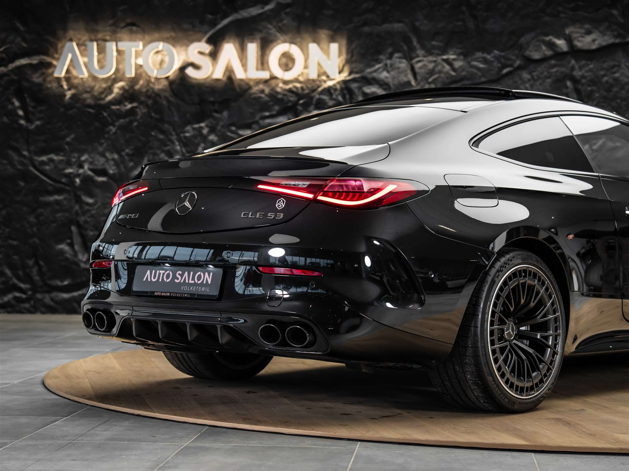 listing desktop thumbnail image 20