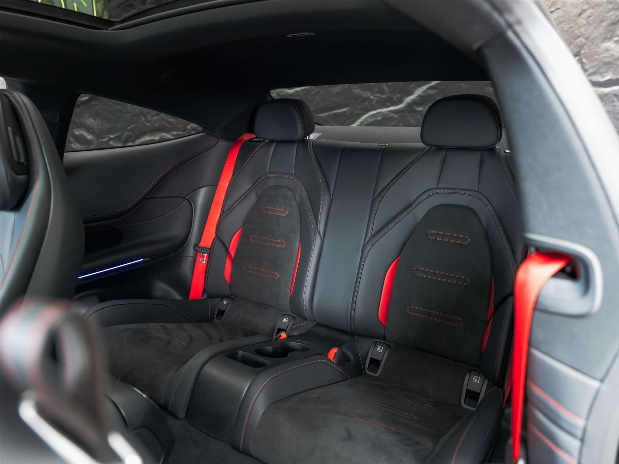 listing desktop thumbnail image 12