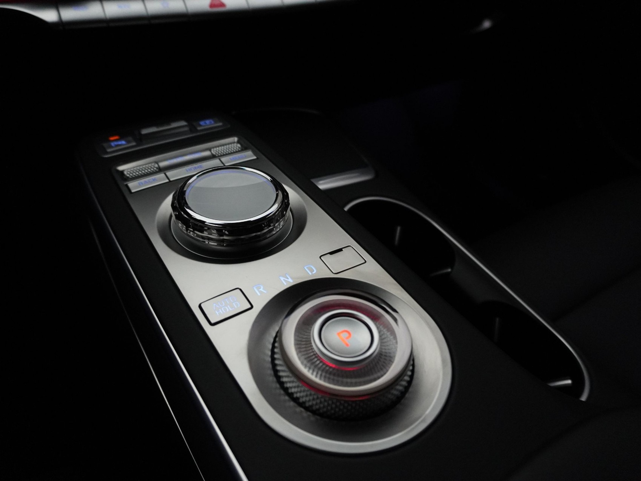 listing desktop thumbnail image 16