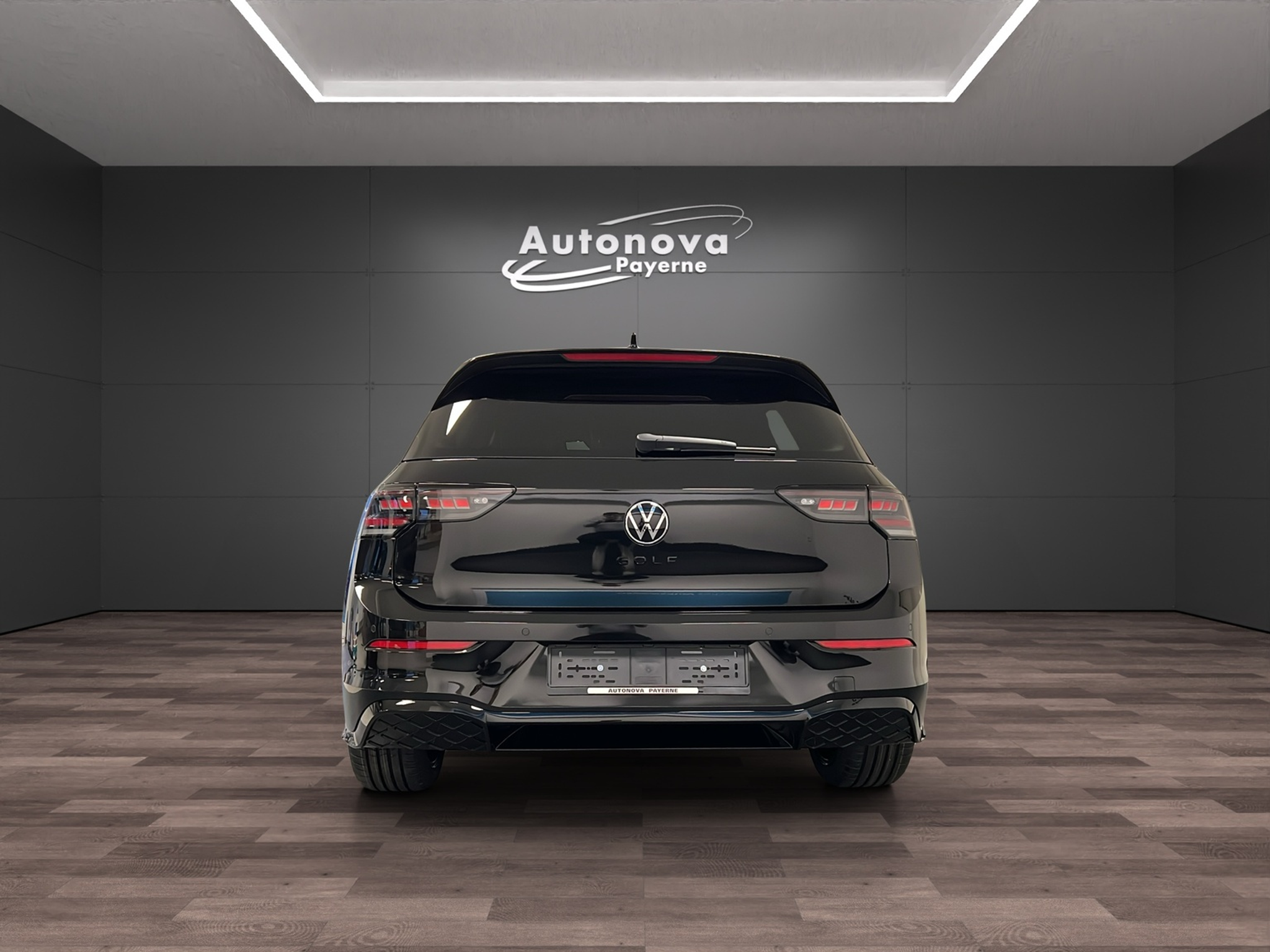 listing desktop thumbnail image 4