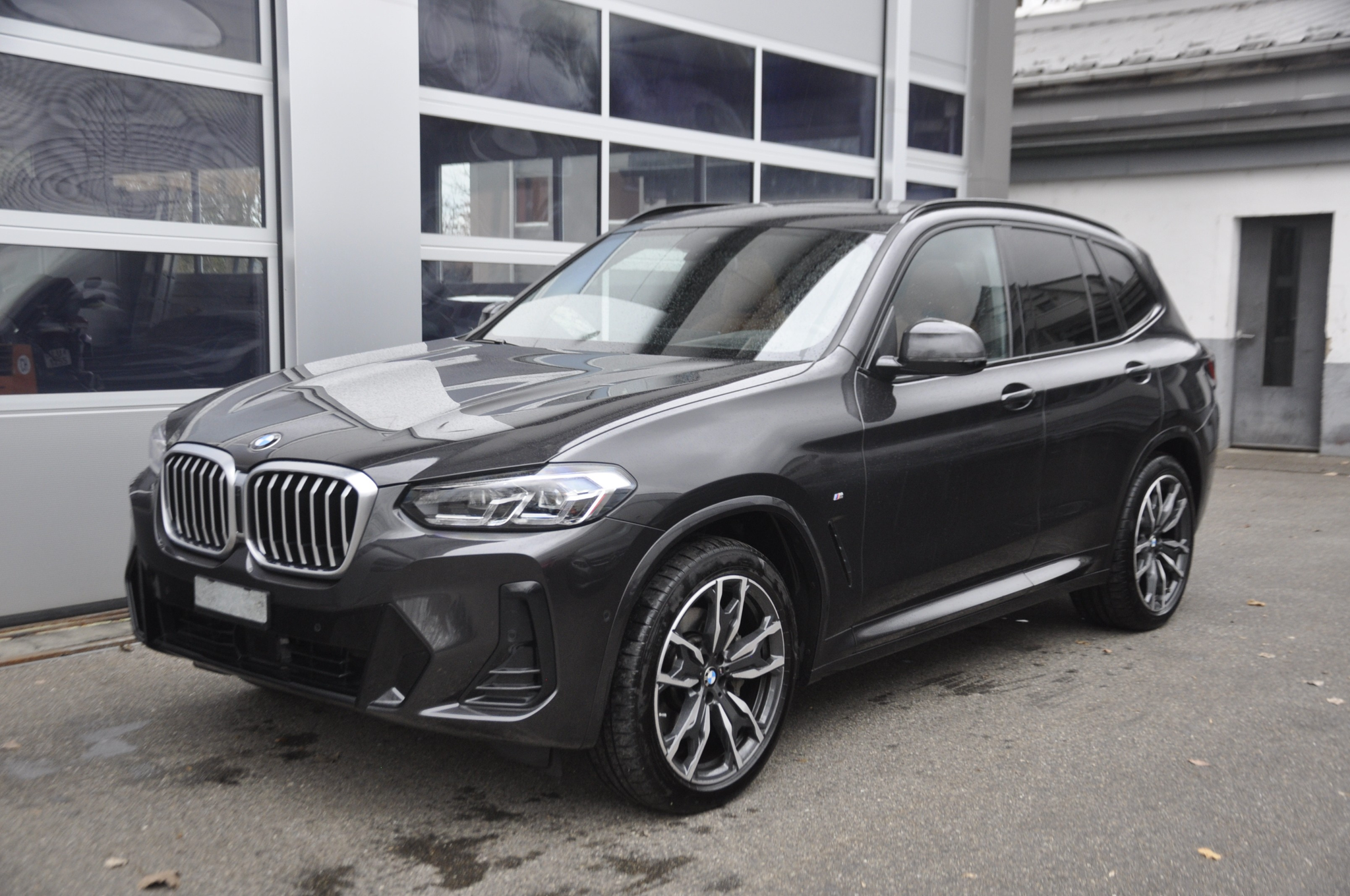 listing desktop thumbnail image 13