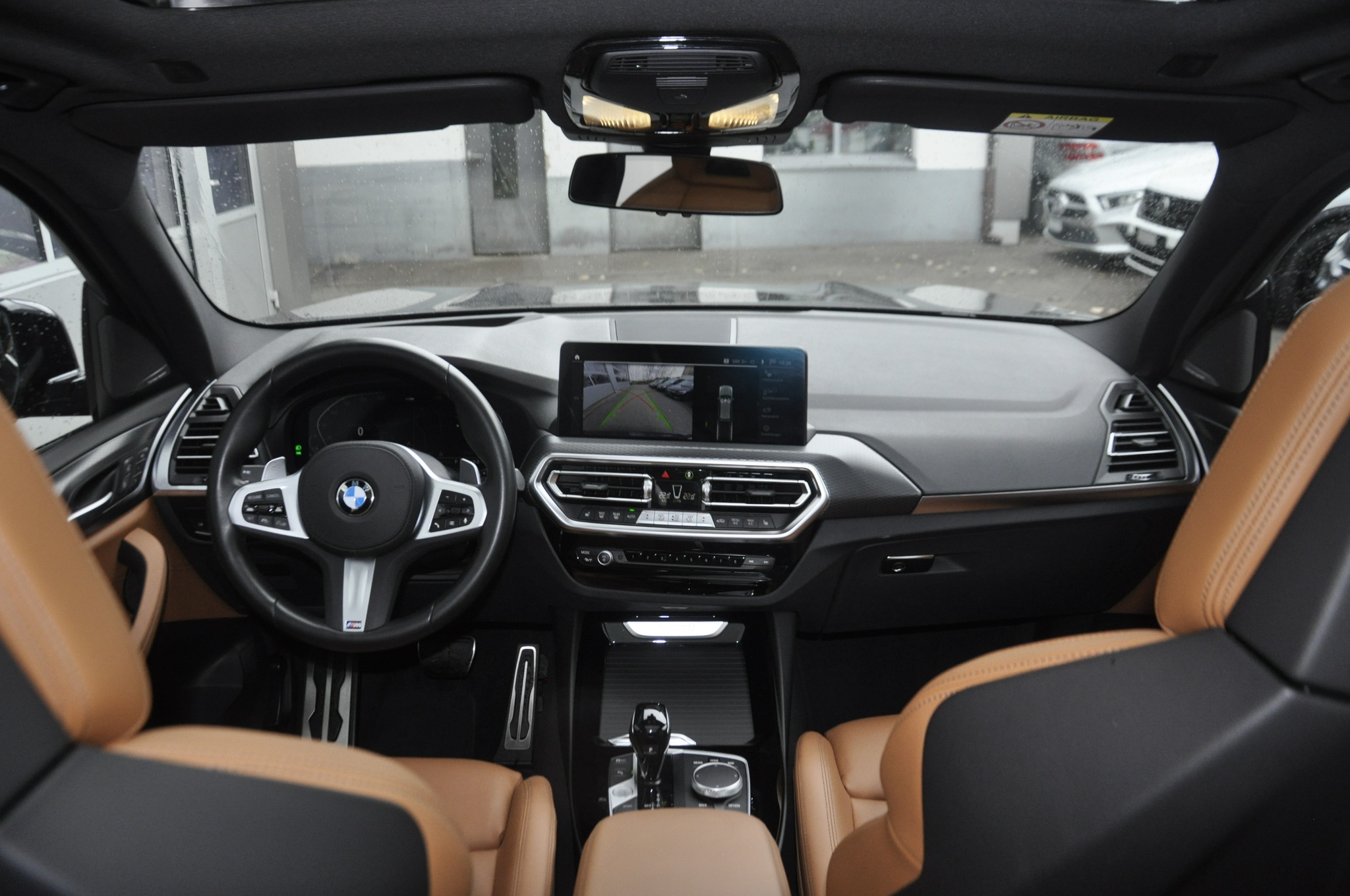 listing desktop thumbnail image 9