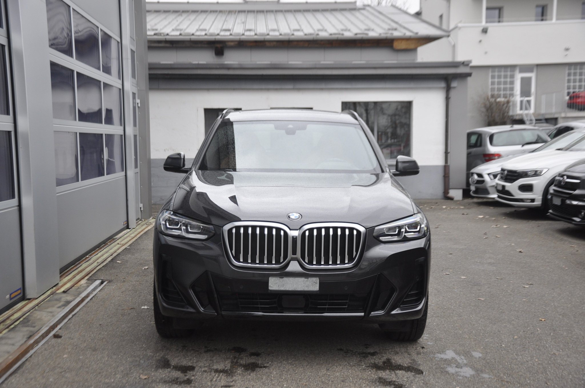 listing desktop thumbnail image 1