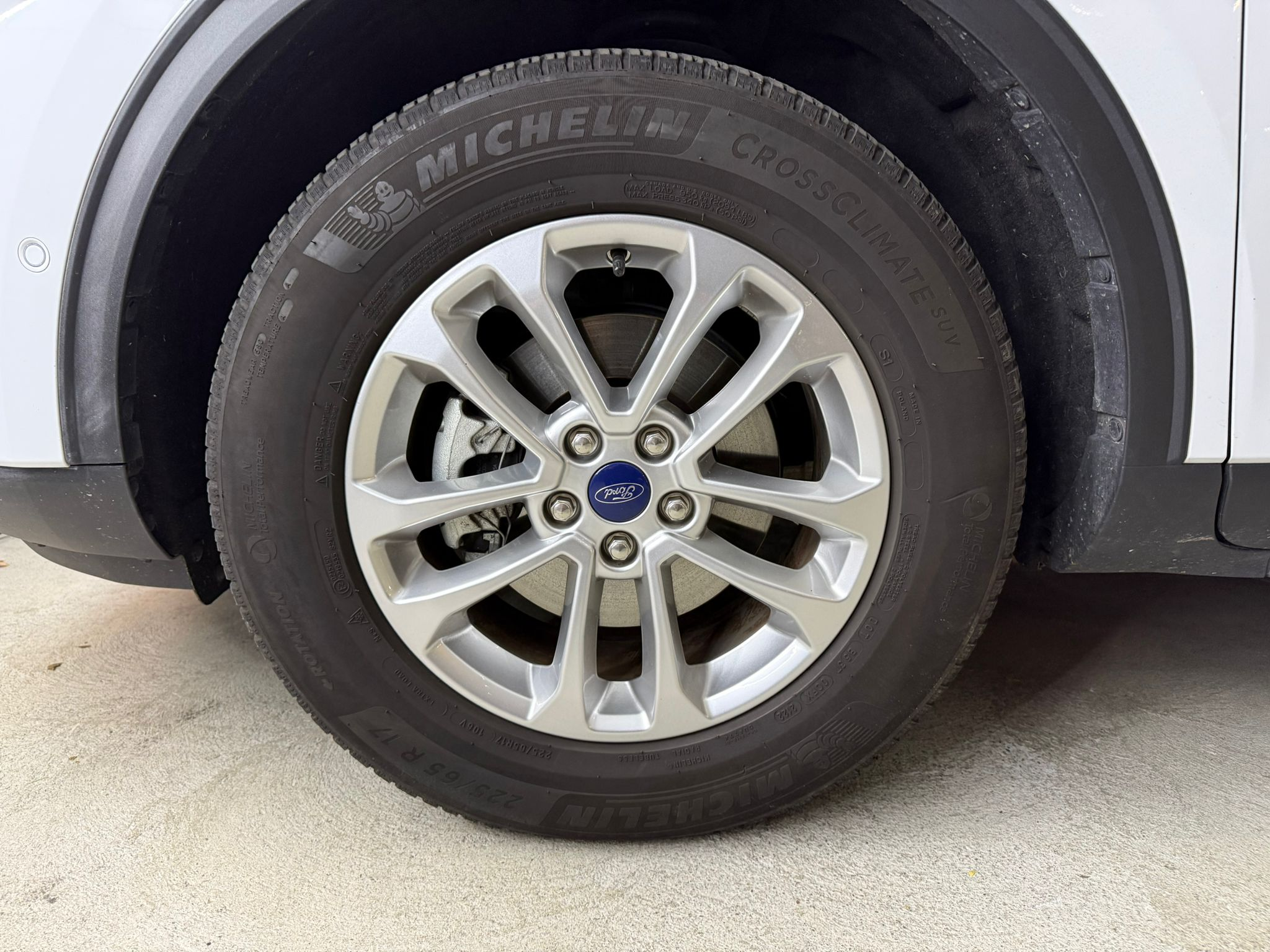 listing desktop thumbnail image 14