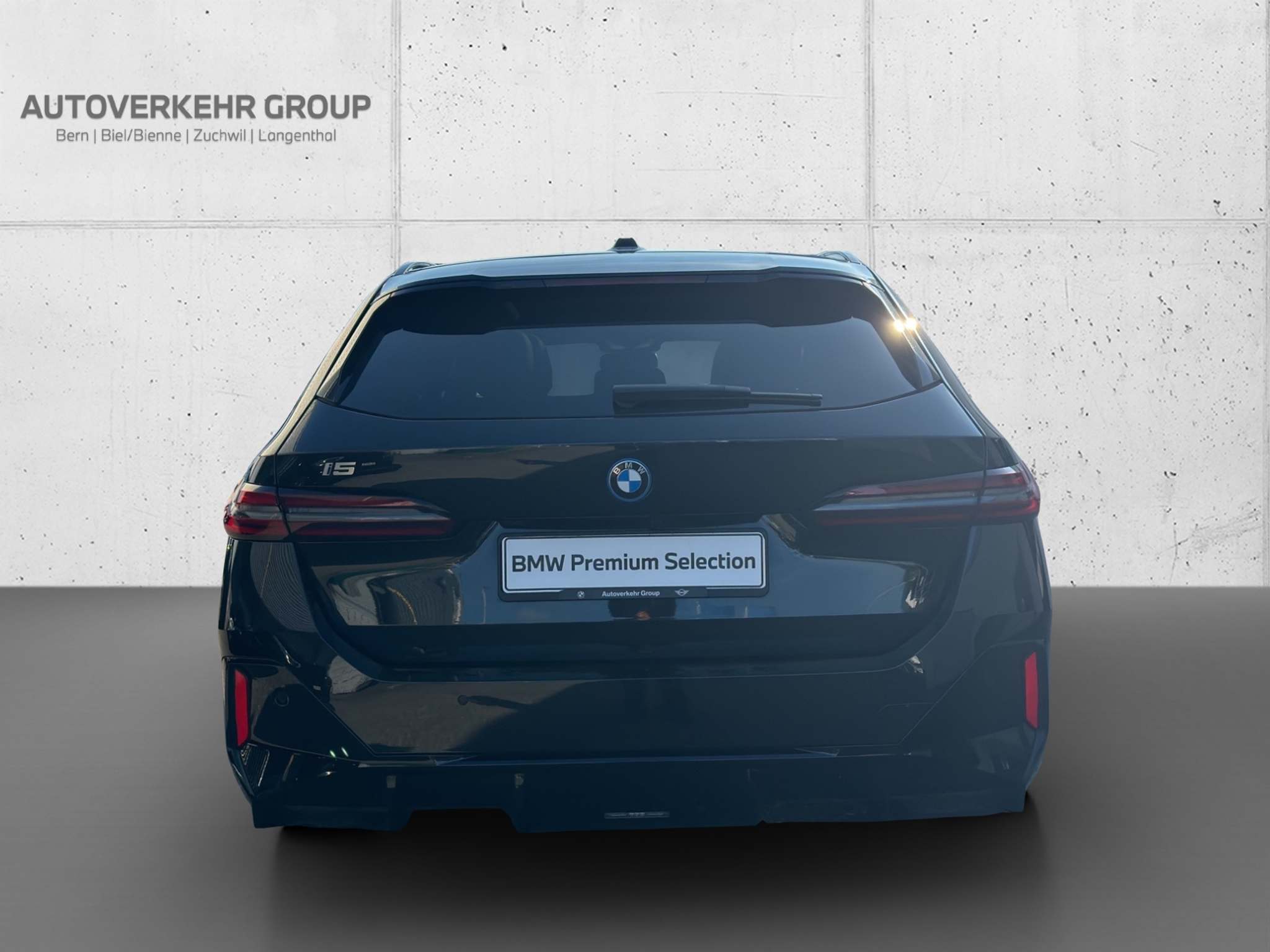 listing desktop thumbnail image 3