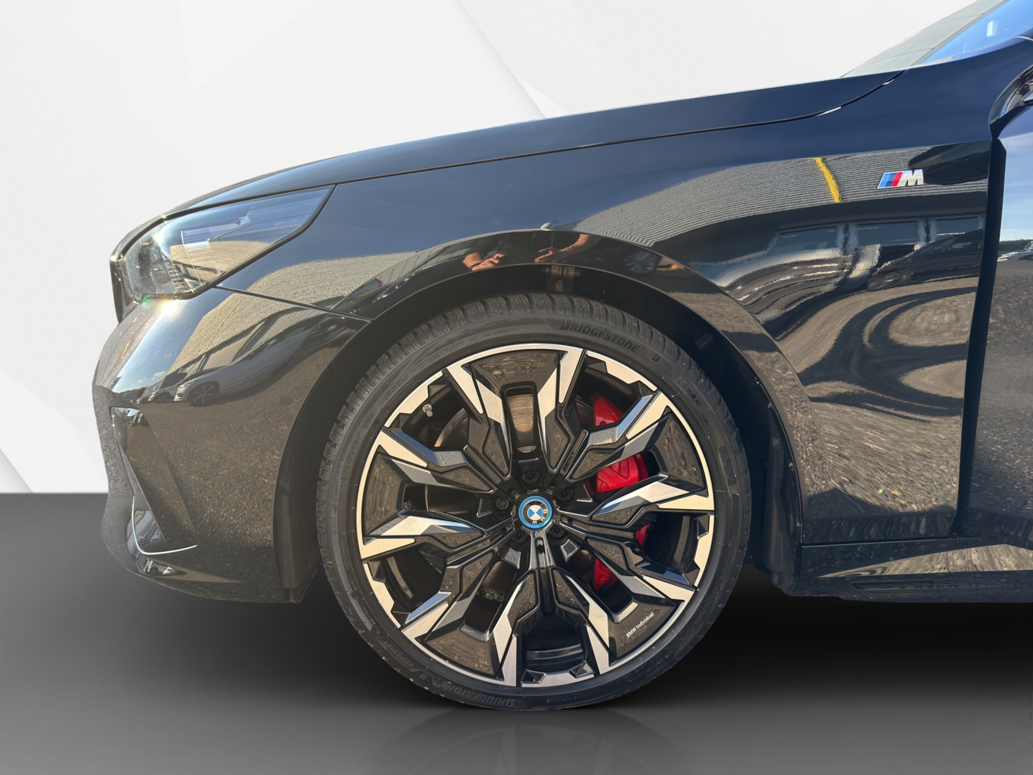 listing desktop thumbnail image 10