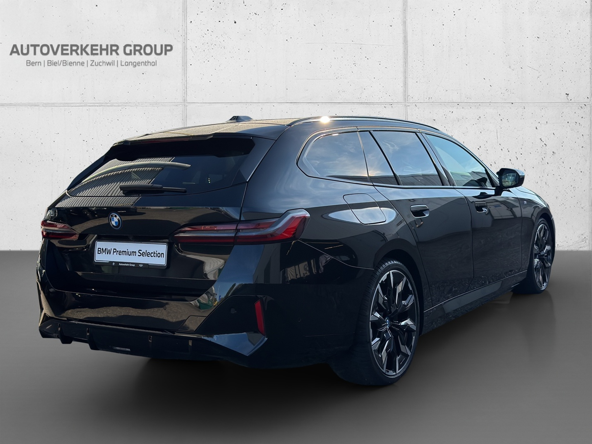 listing desktop thumbnail image 4