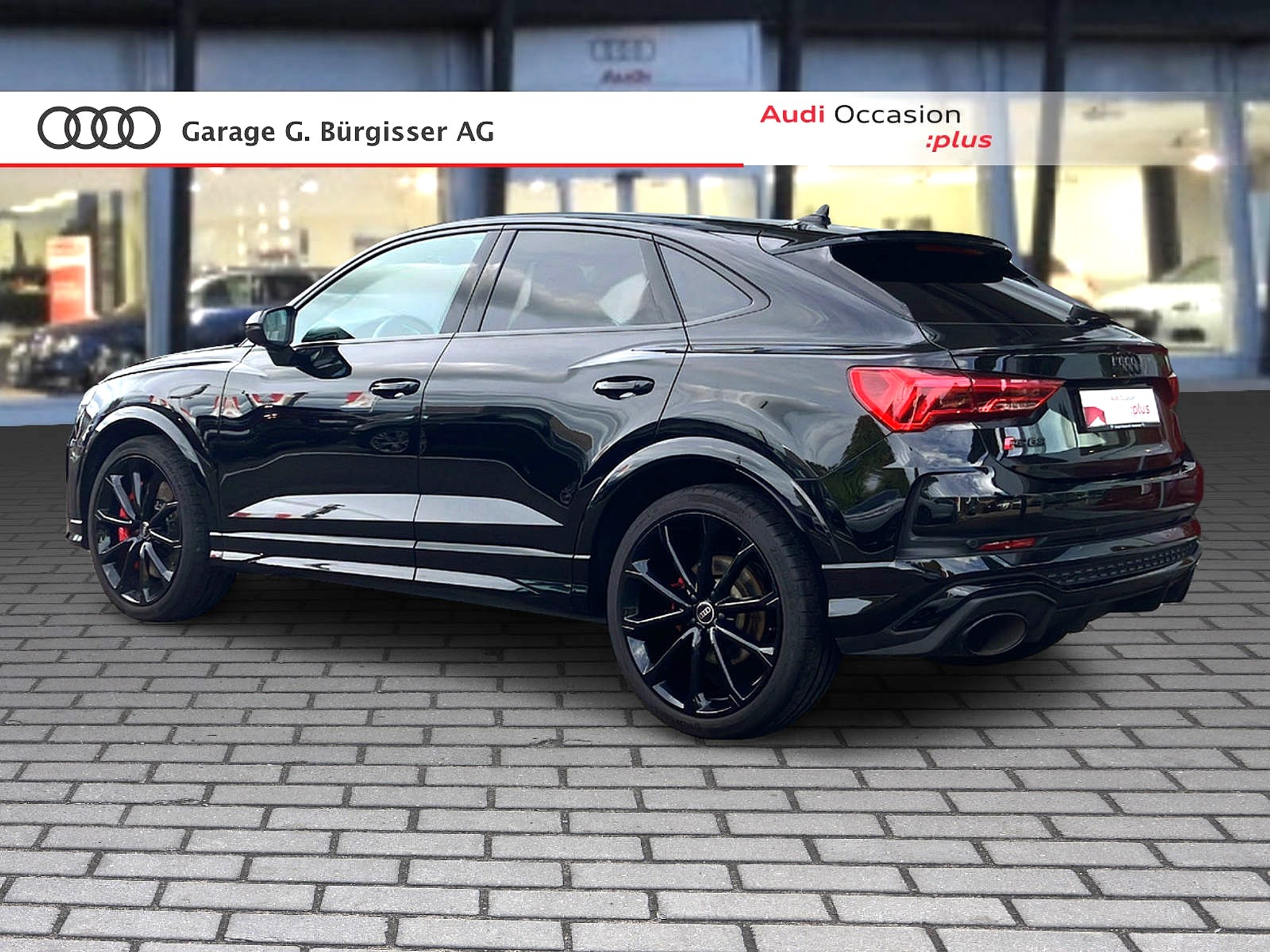 listing desktop thumbnail image 3