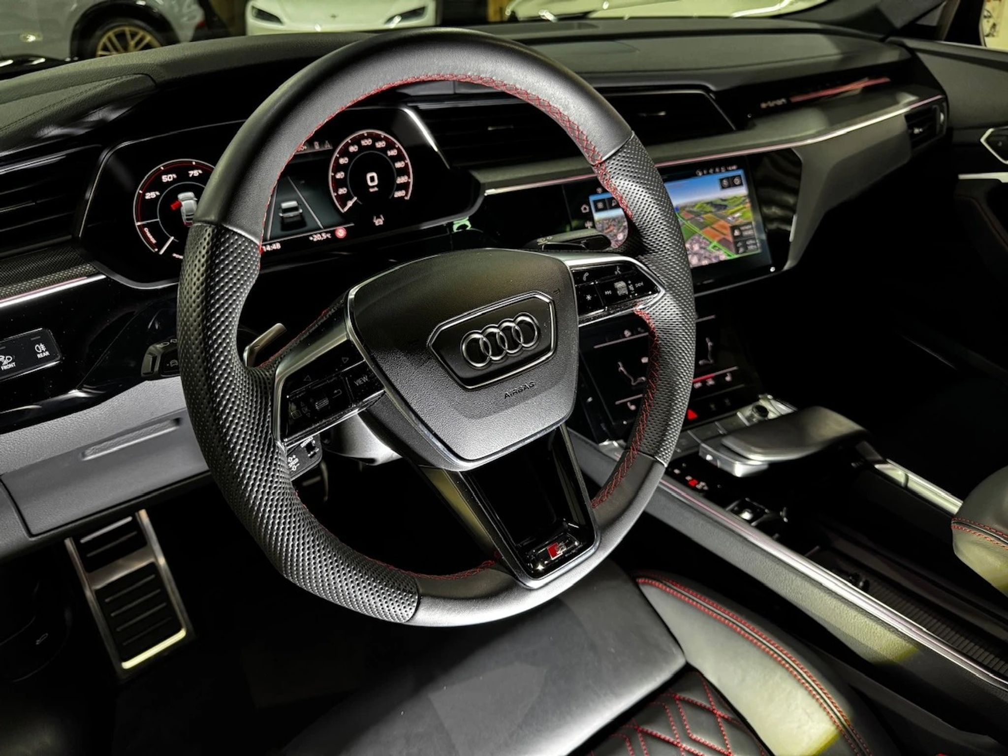 listing desktop thumbnail image 12