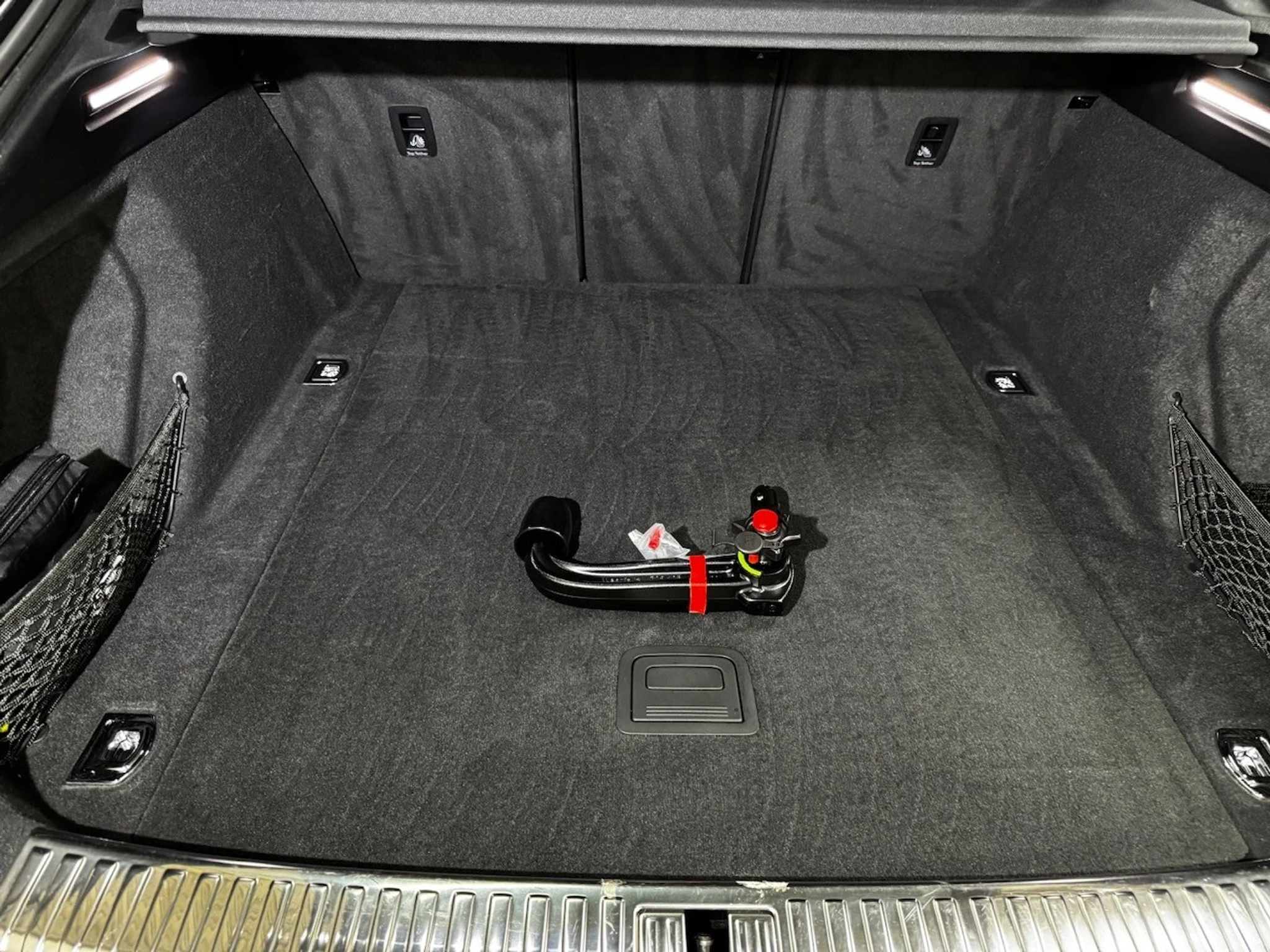 listing desktop thumbnail image 6