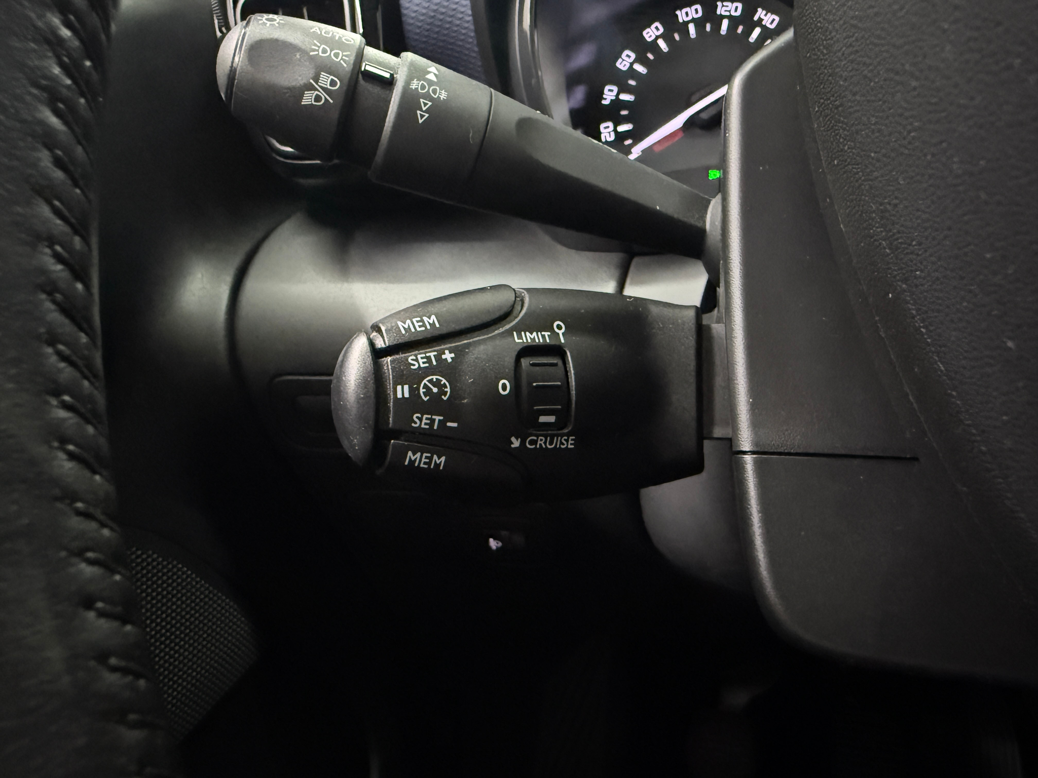 listing desktop thumbnail image 12