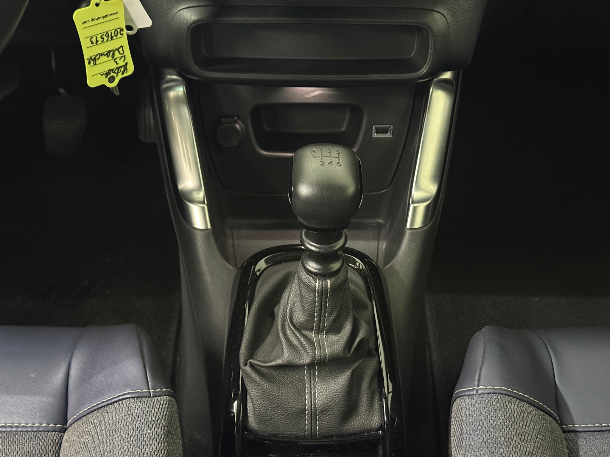 listing desktop thumbnail image 13