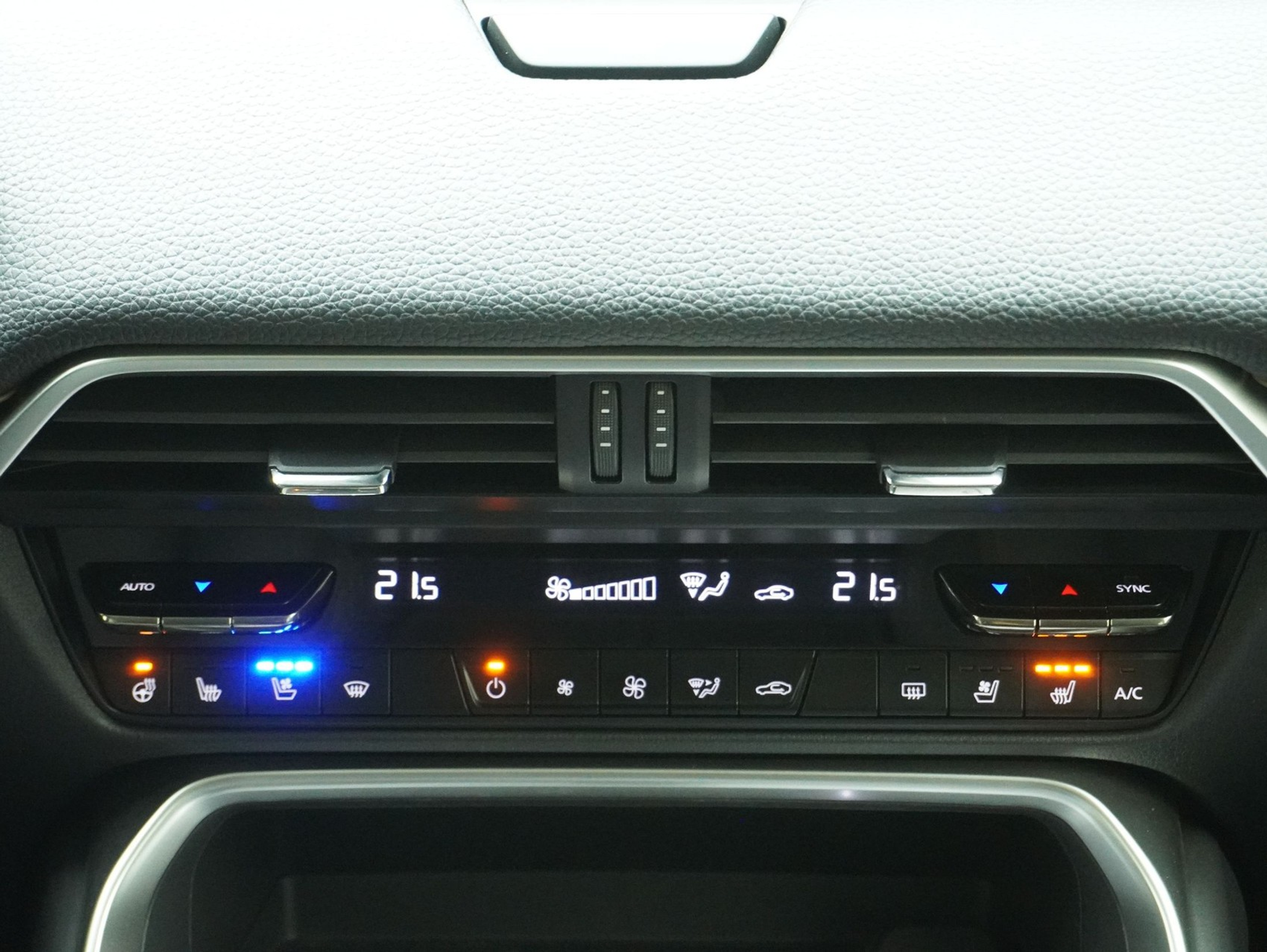 listing desktop thumbnail image 15