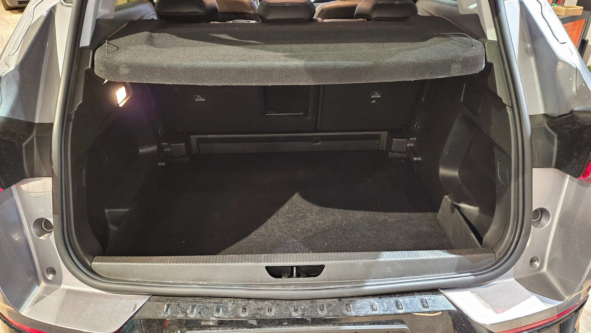 listing desktop thumbnail image 15