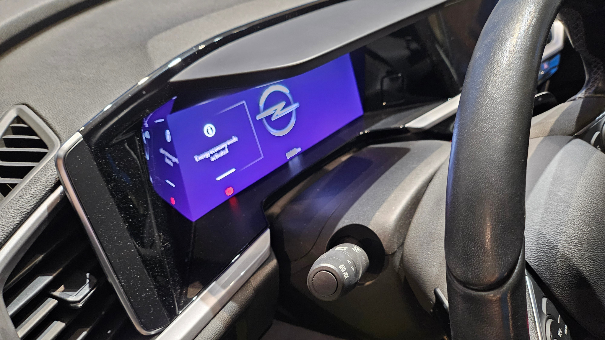 listing desktop thumbnail image 11