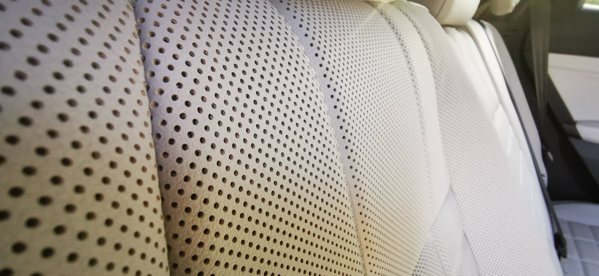 listing desktop thumbnail image 10