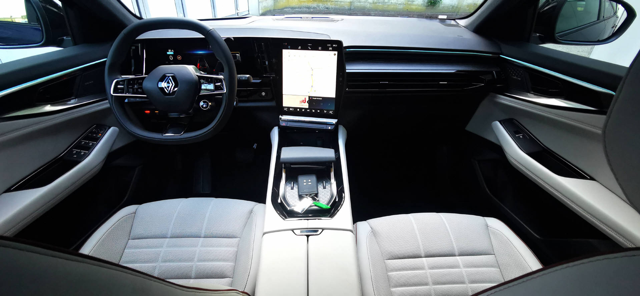 listing desktop thumbnail image 9